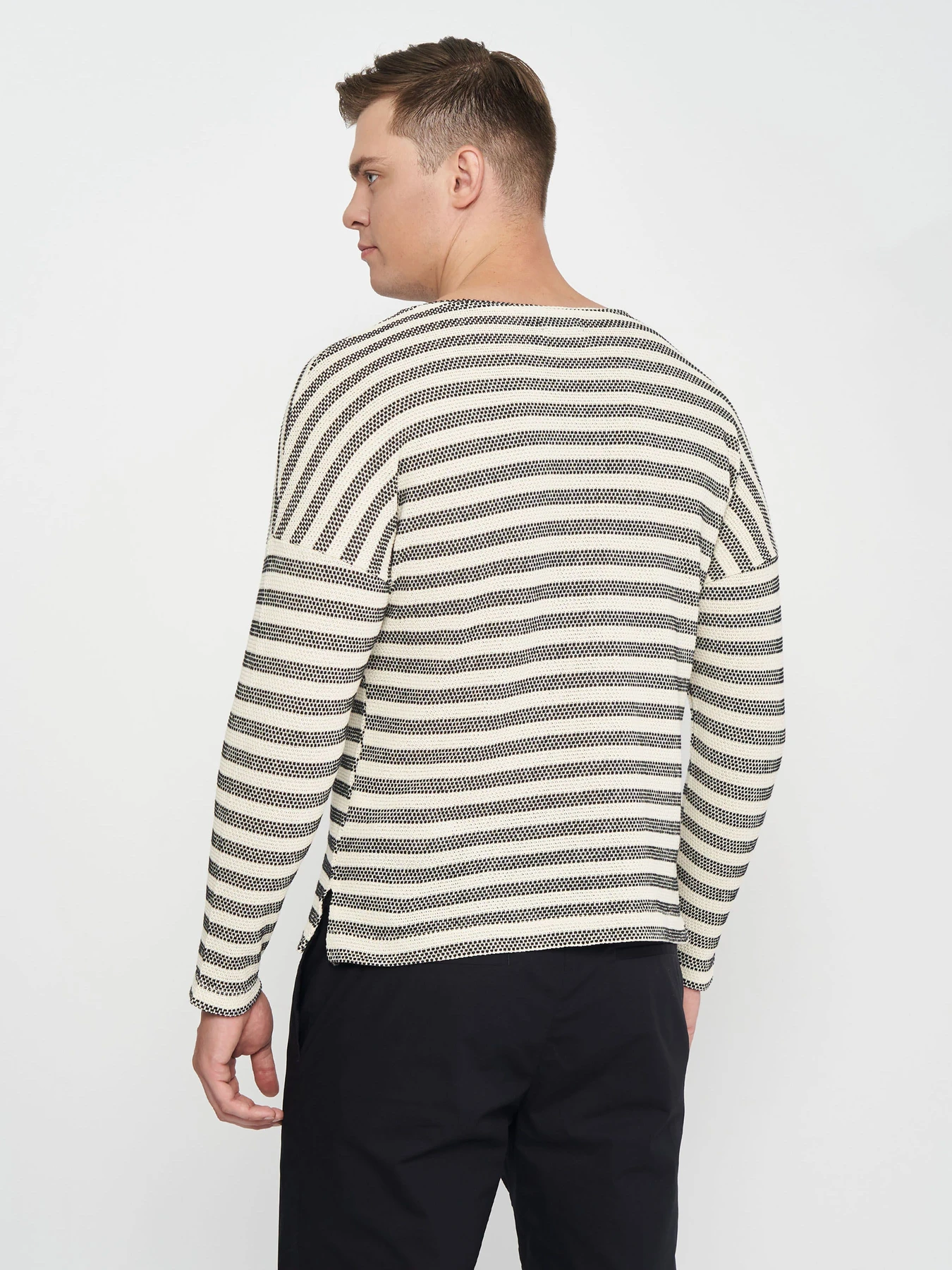 Светри та кардигани ZARA модель 66336 Фото