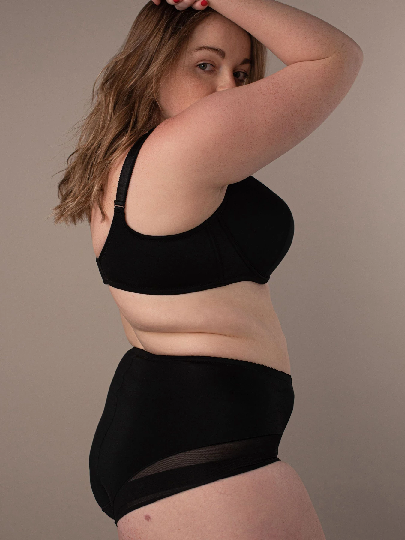 Нижнее белье Brabrabra модель 1120052_black Нижнее белье Brabrabra модель 1120052_black Фото
