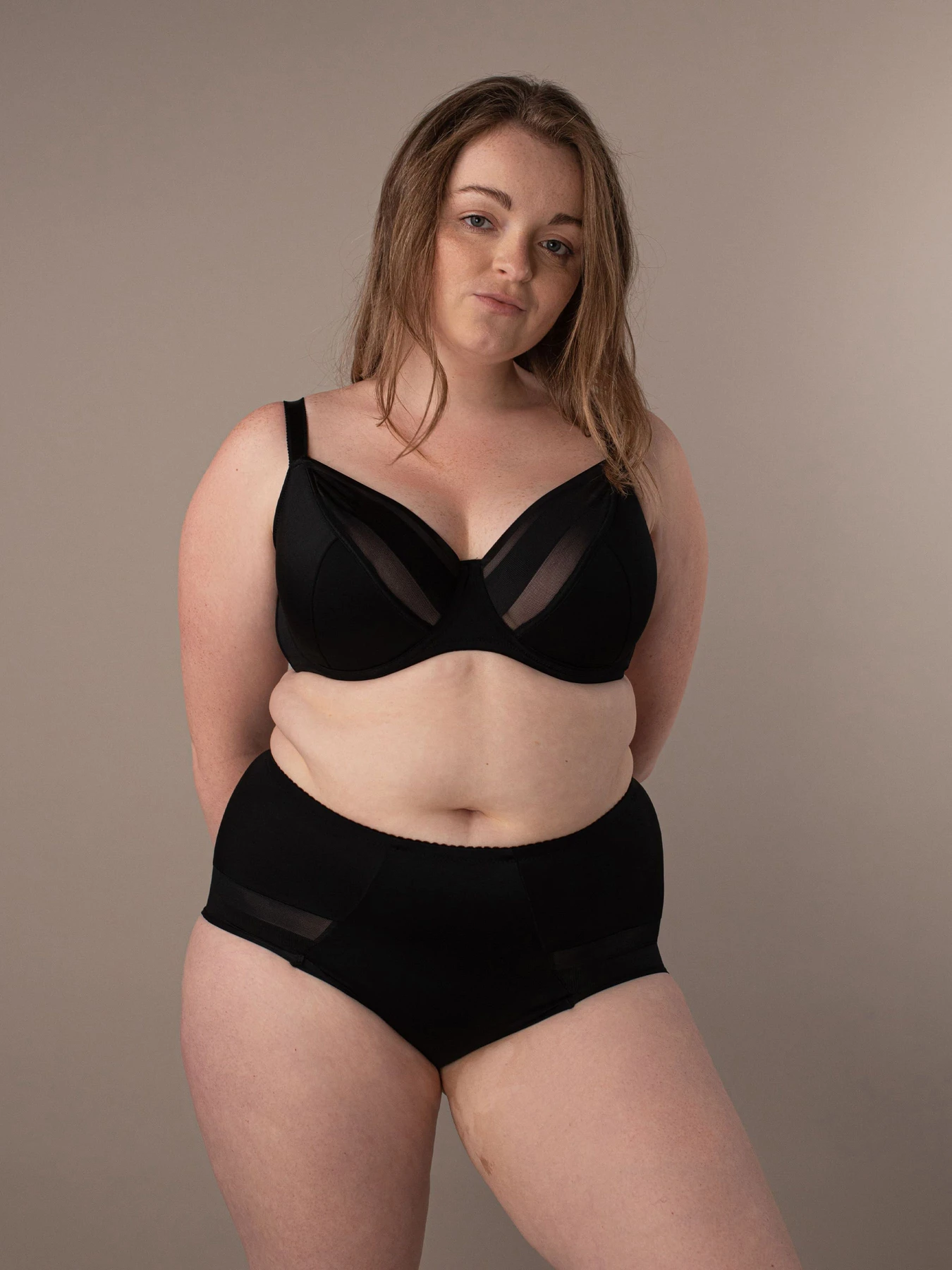 Нижнее белье Brabrabra модель 1120052_black Нижнее белье Brabrabra модель 1120052_black Фото