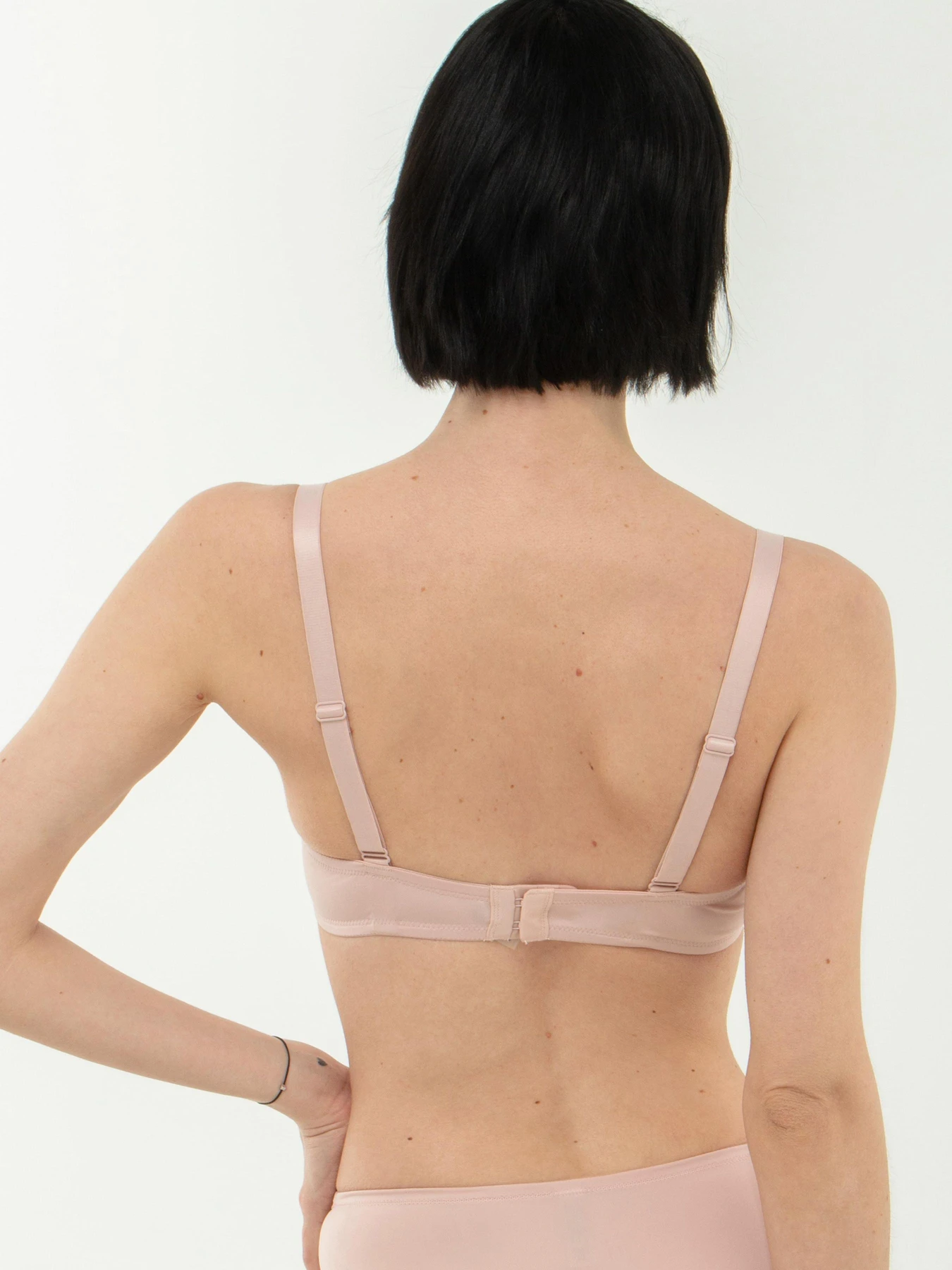 Нижнее белье Brabrabra модель SLZ24001015_pink-cream Нижнее белье Brabrabra модель SLZ24001015_pink-cream Фото