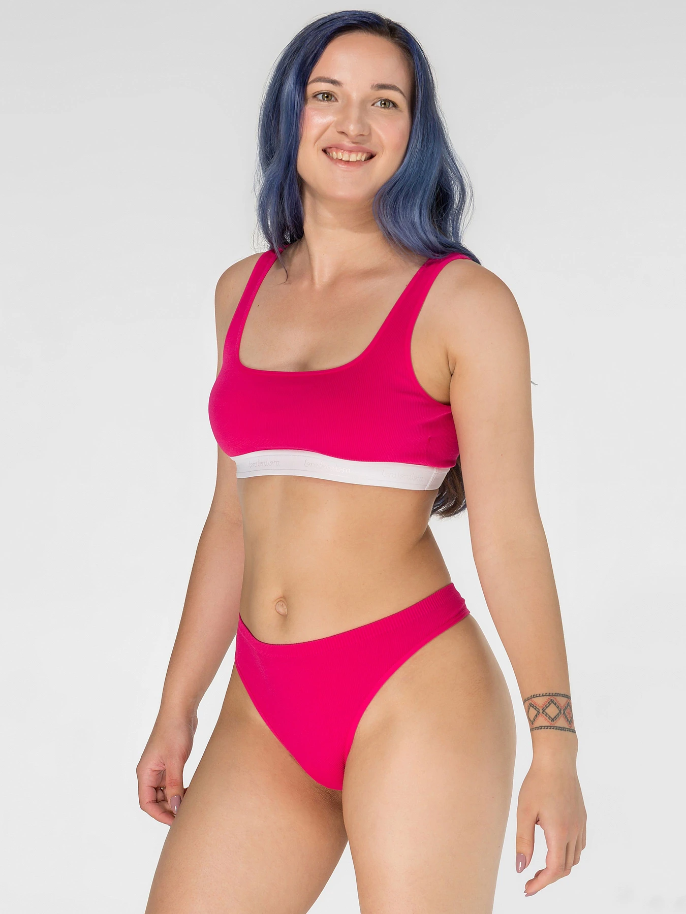 Нижнее белье Brabrabra модель SLZ23902002_yellow-fuchsia-purple Фото