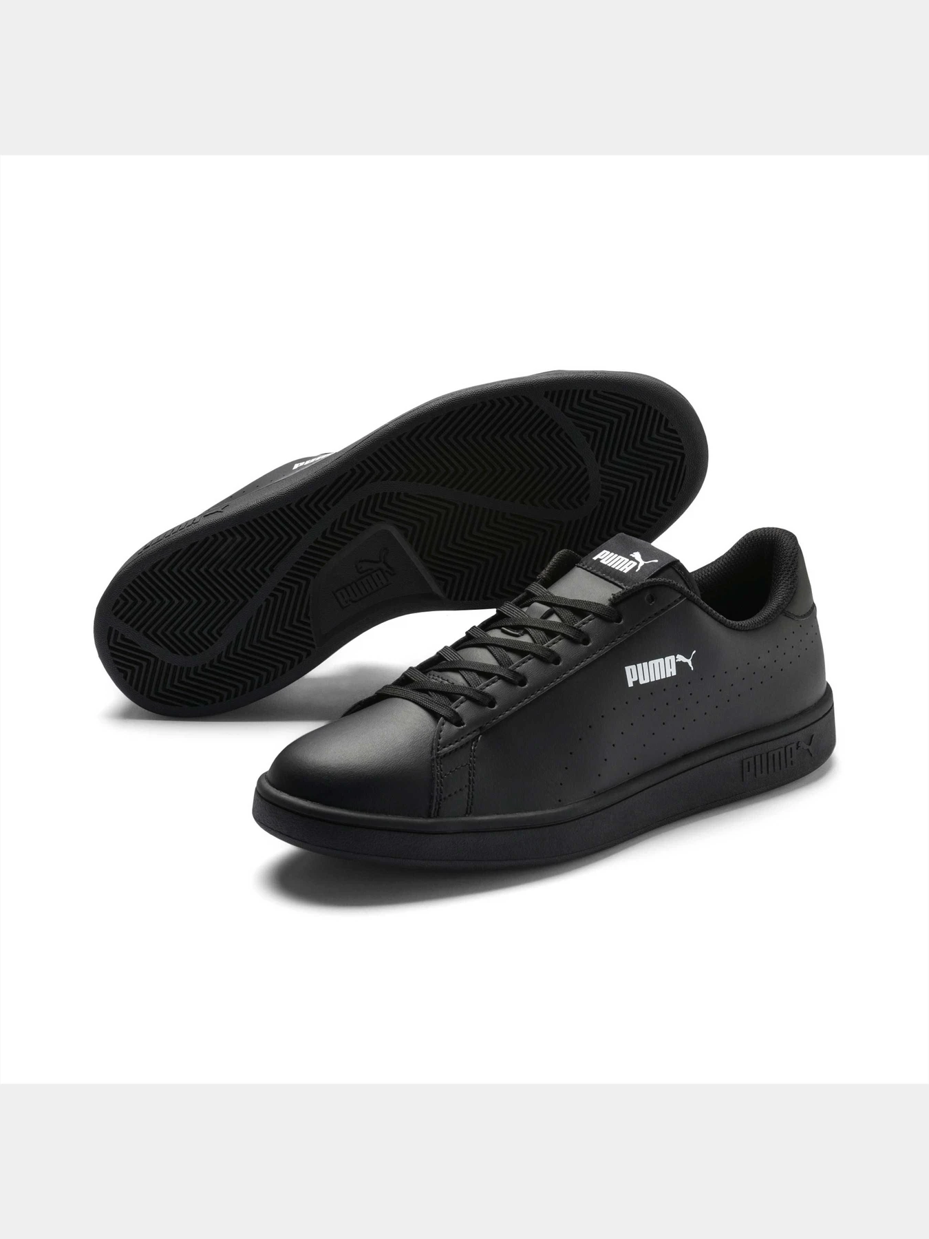 Кросівки PUMA Smash V2 L Perf модель 365213 Фото