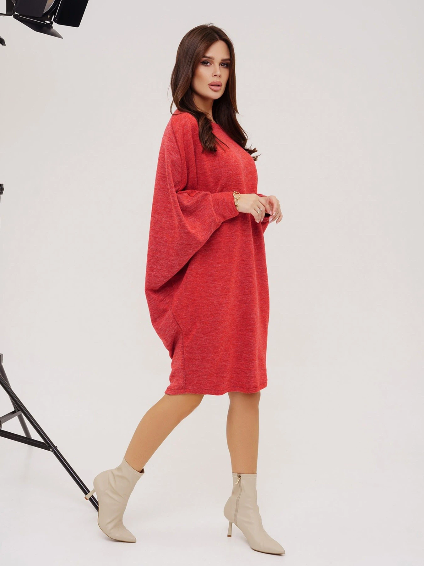 Платья ISSA Plus модель 13546_red Платья ISSA Plus модель 13546_red Фото