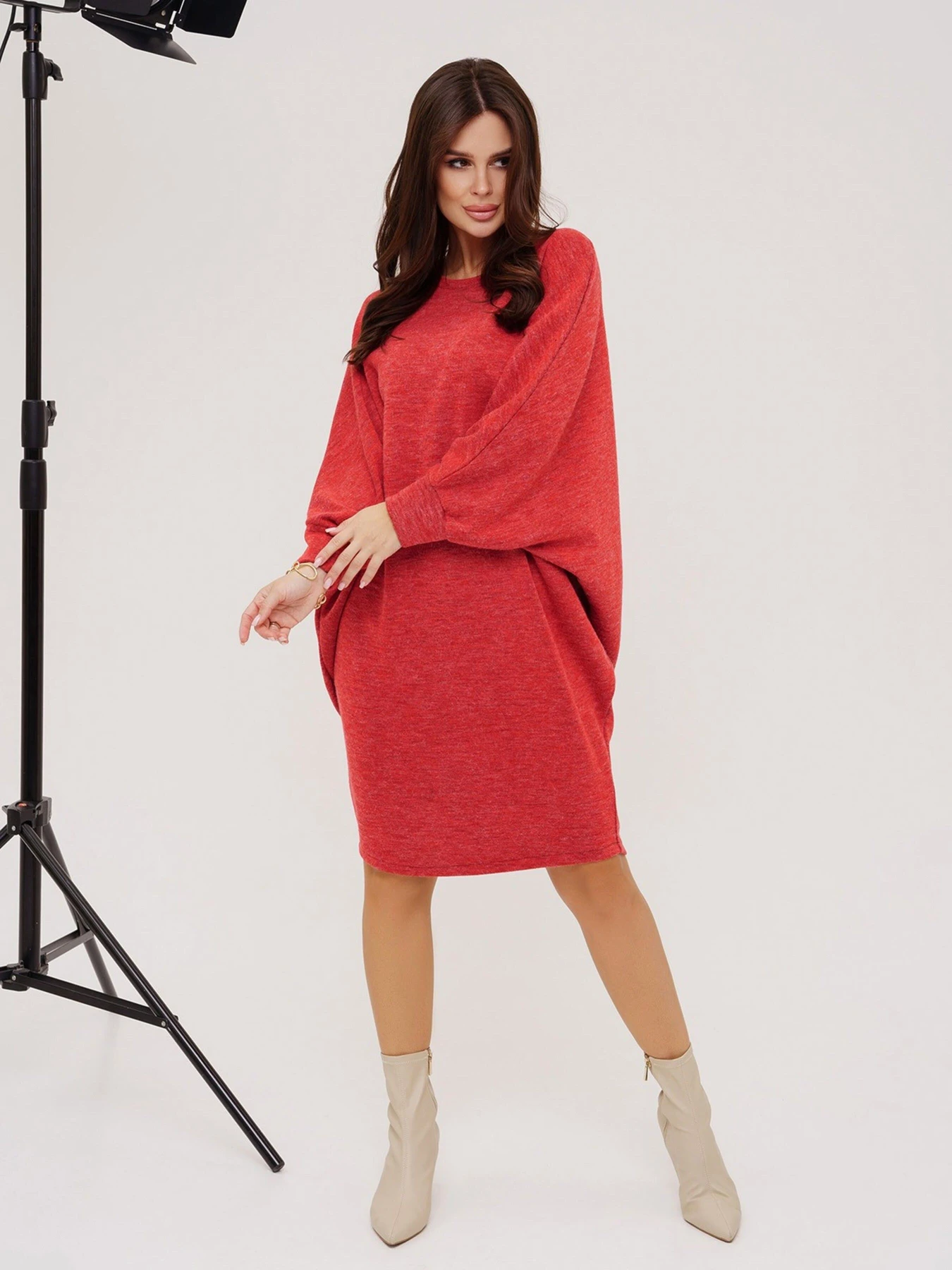 Платья ISSA Plus модель 13546_red Платья ISSA Plus модель 13546_red Фото