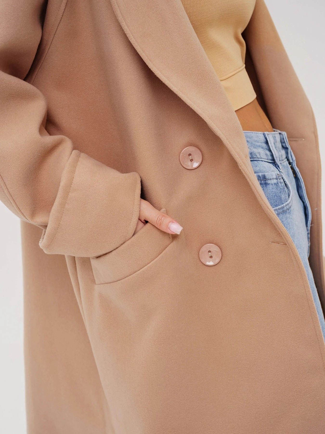 Пальто и плащи ISSA Plus модель 13549_beige Пальто и плащи ISSA Plus модель 13549_beige Фото