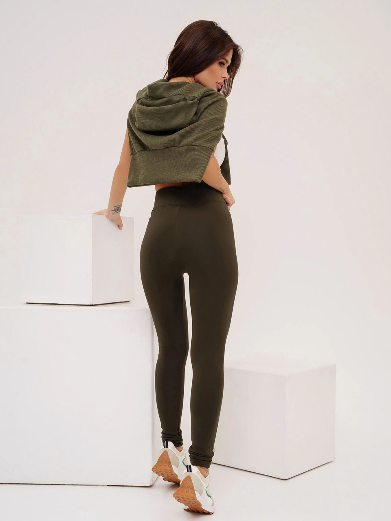 Брюки ISSA Plus модель 4499_khaki Брюки ISSA Plus модель 4499_khaki Фото