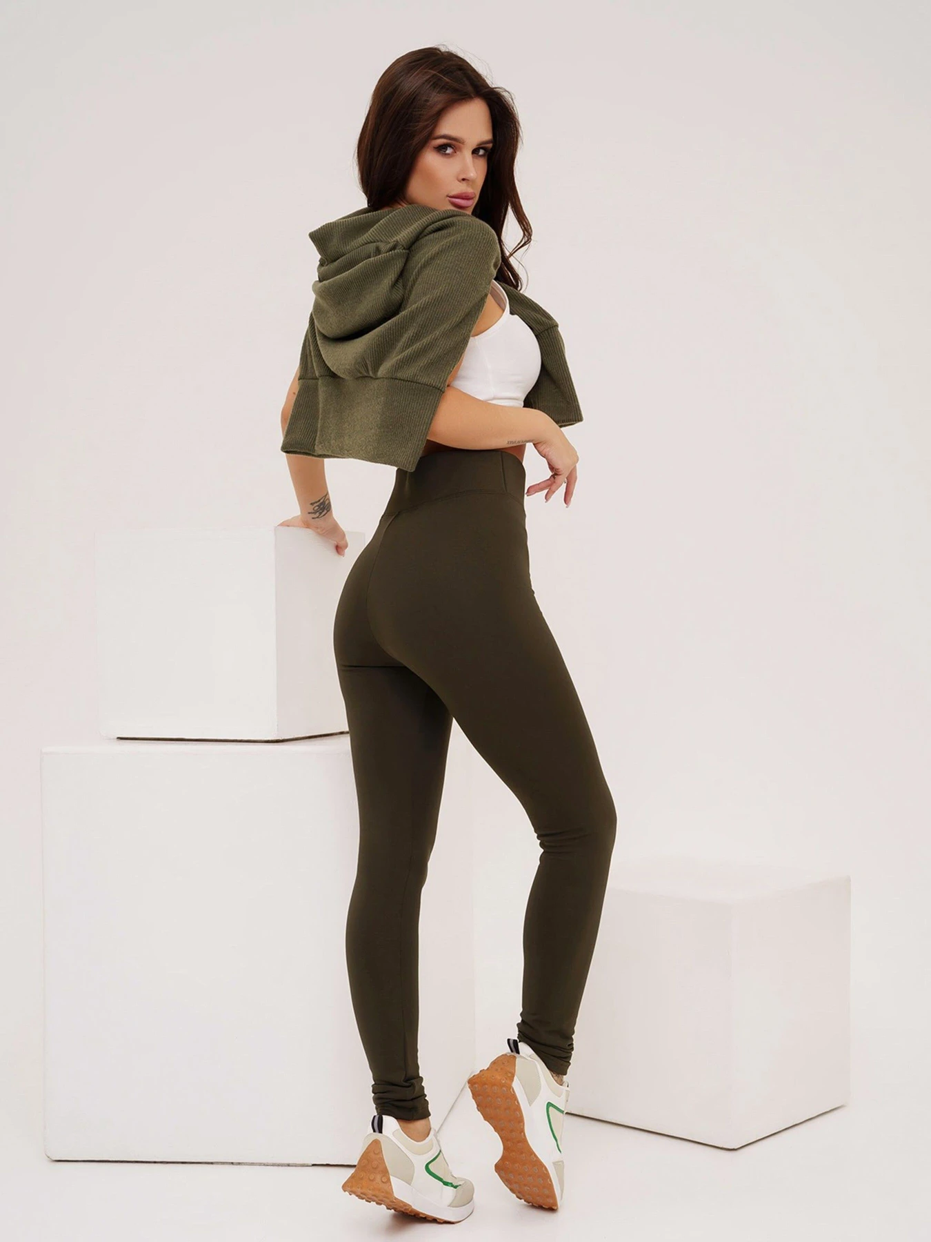 Брюки ISSA Plus модель 4499_khaki Брюки ISSA Plus модель 4499_khaki Фото