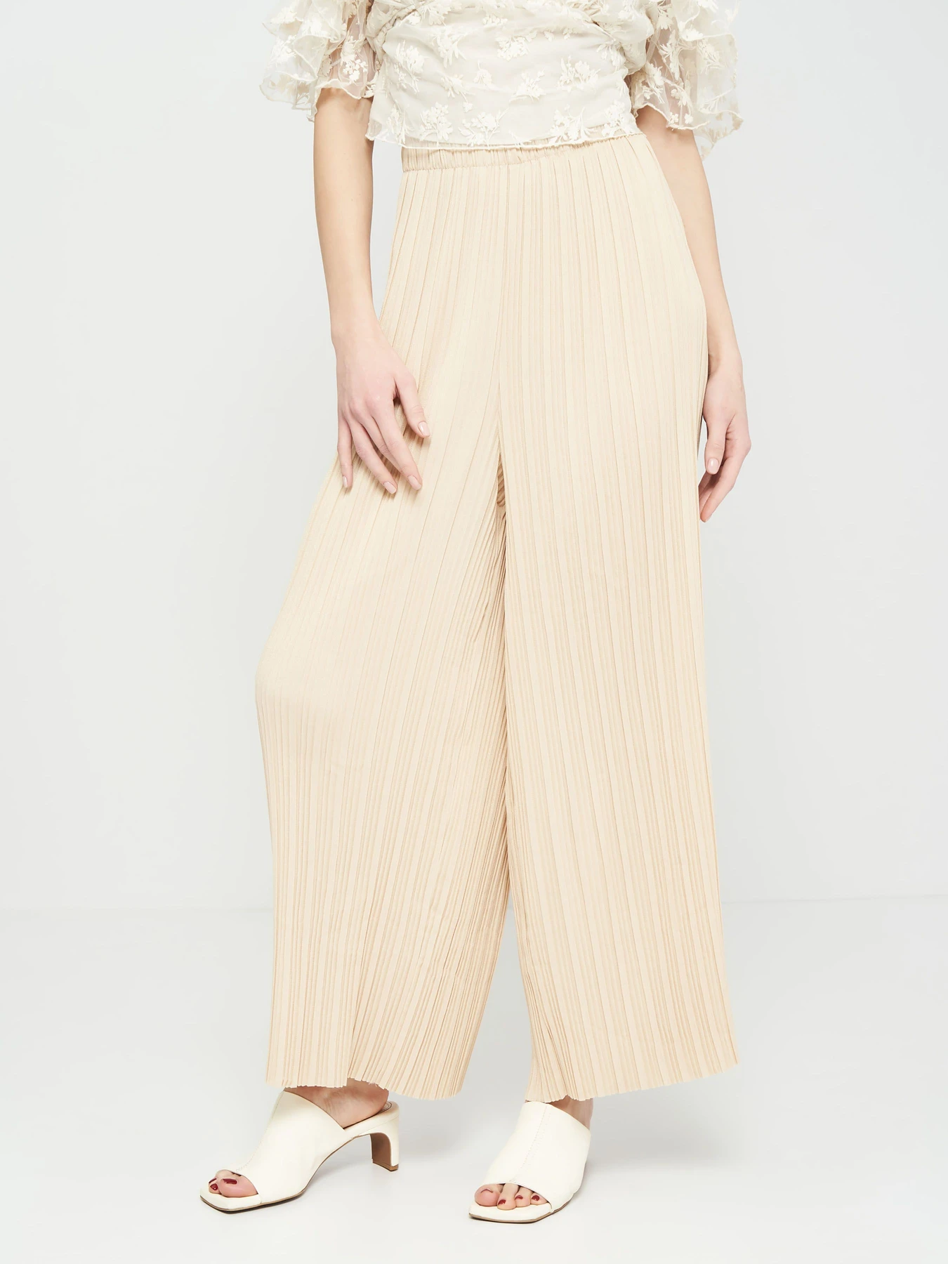 Брюки ZARA модель 65217 Фото
