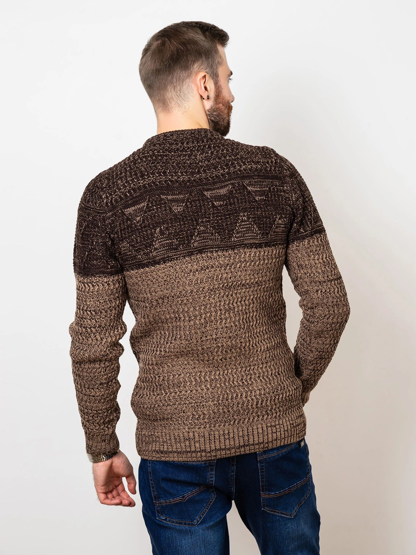 Свитры и кардиганы ISSA Plus модель GN4-54_brown Фото
