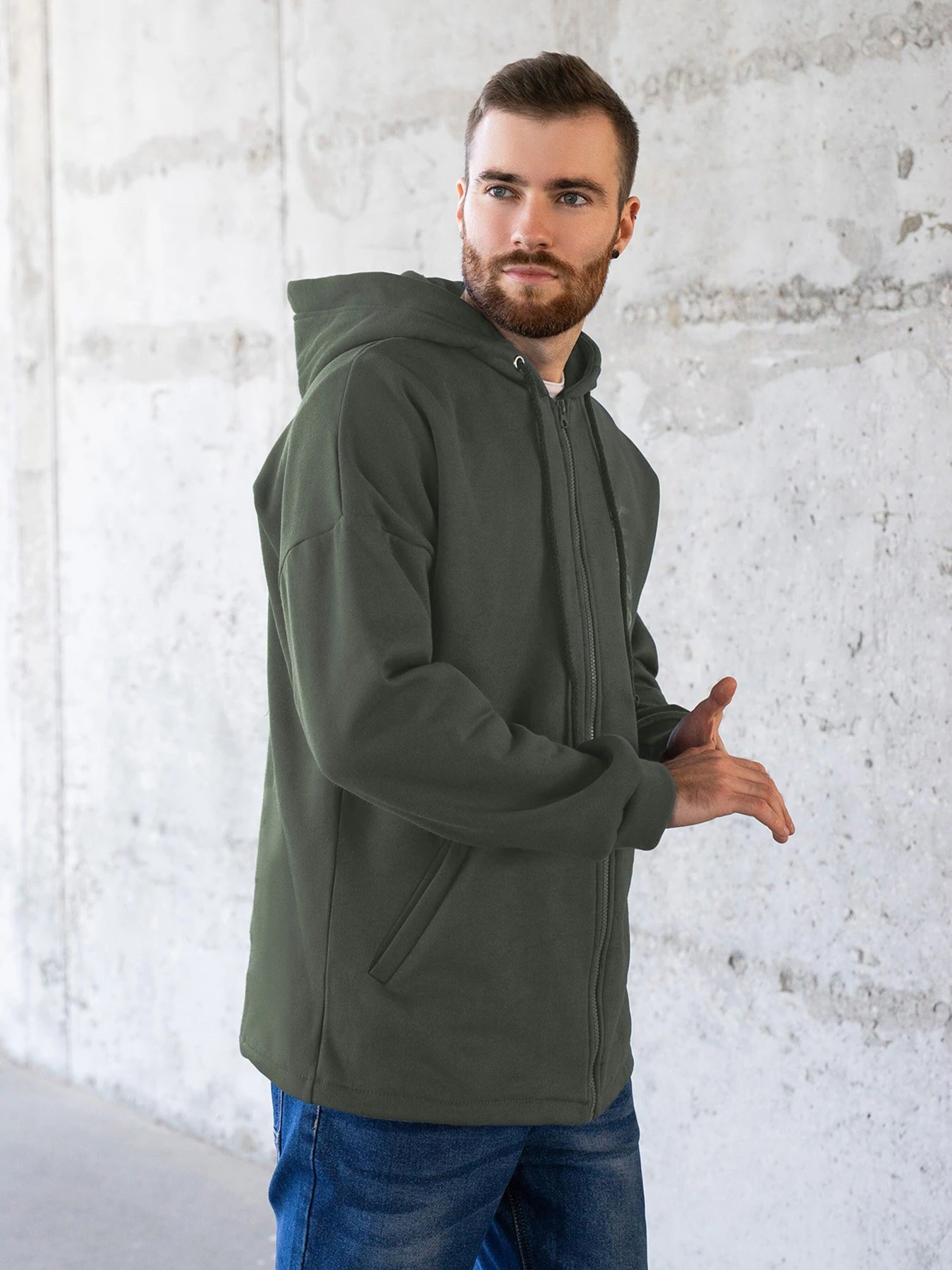 Худи и свитшоты ISSA Plus модель GN-465_khaki. Худи и свитшоты ISSA Plus модель GN-465_khaki. Фото