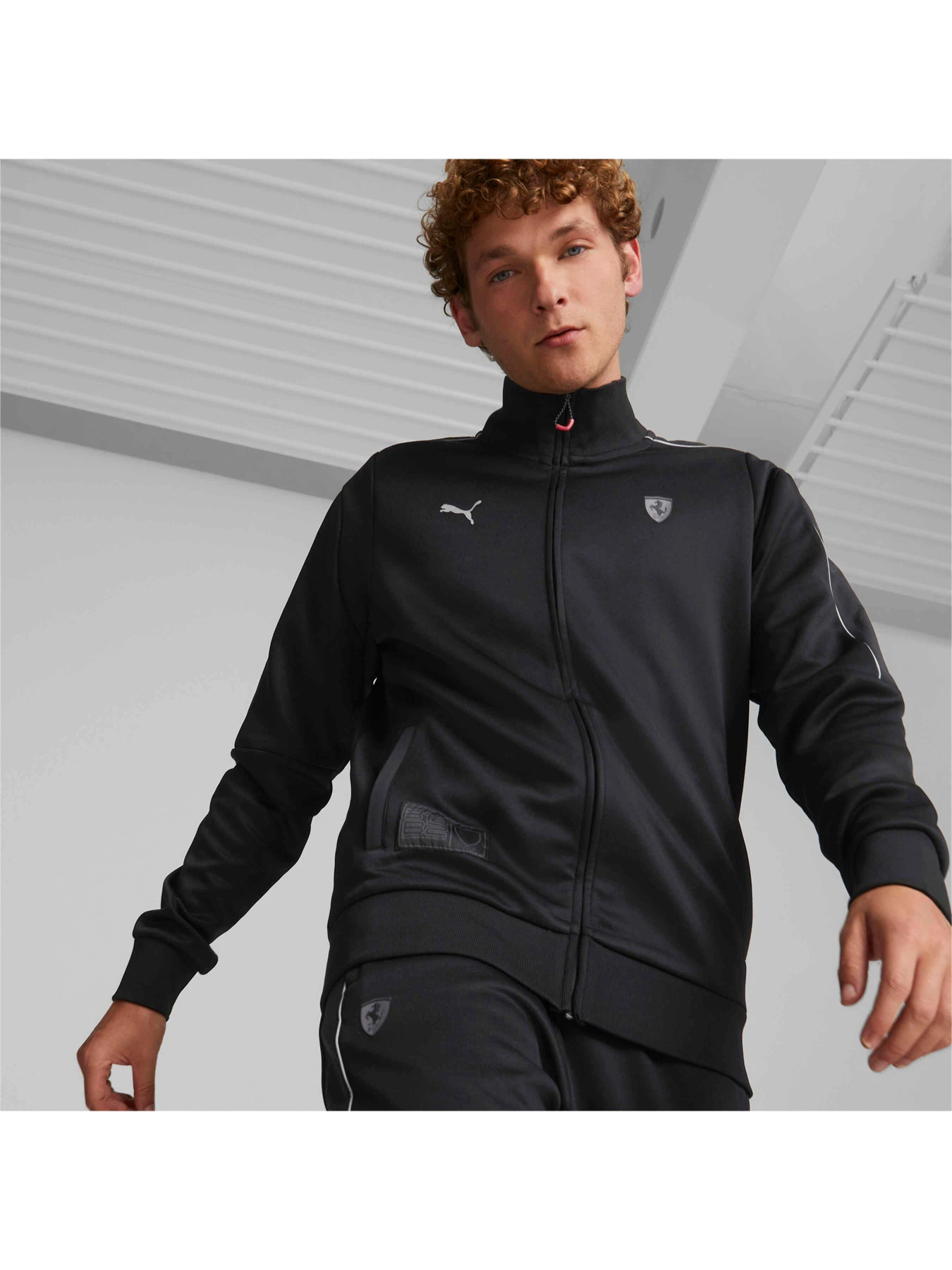 Худі та світшоти PUMA Ferrari Style Mt7 Track Jkt модель 535777 Фото