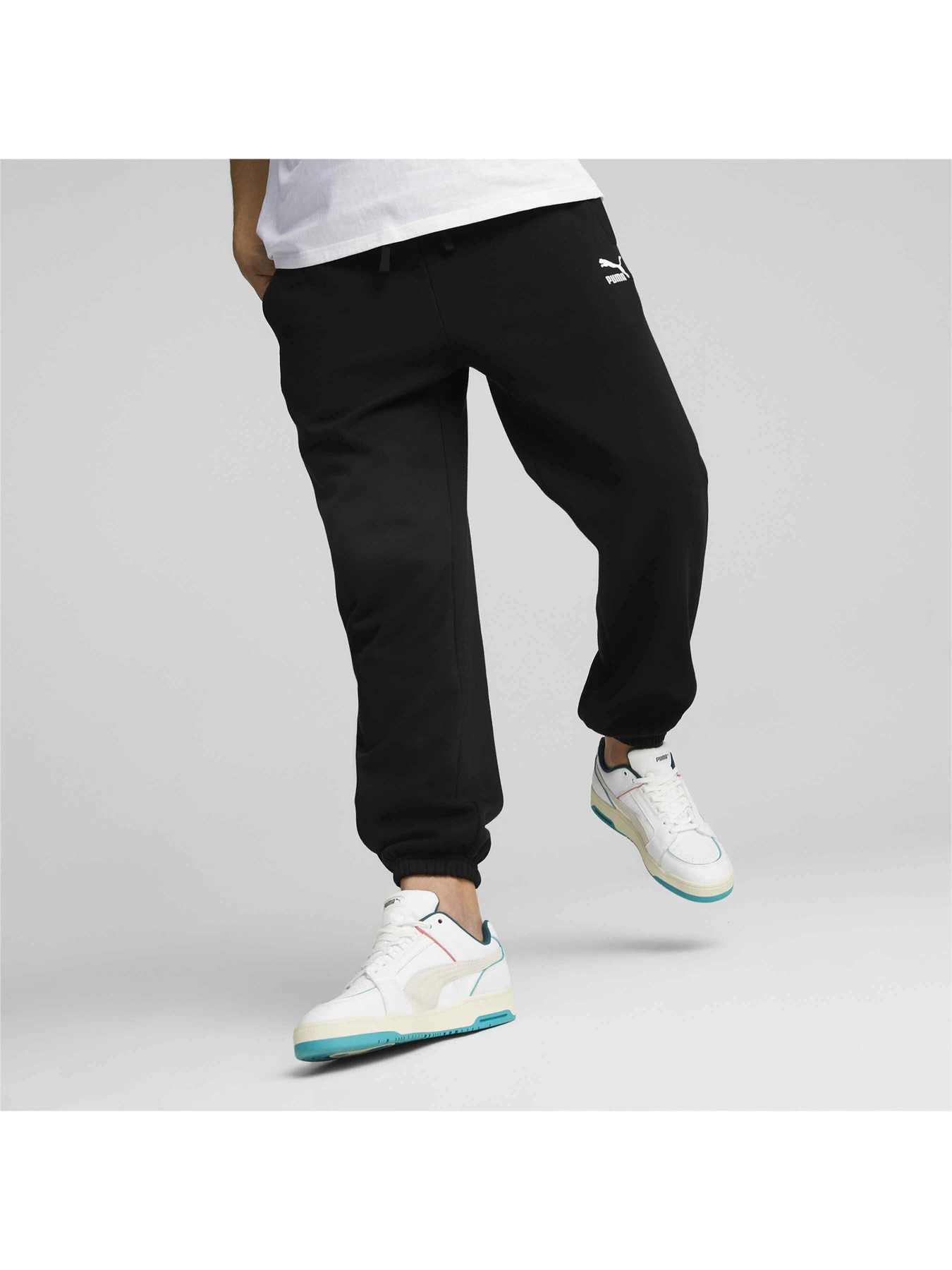 Брюки PUMA Classics Sweatpants модель 535597 Брюки PUMA Classics Sweatpants модель 535597 Фото