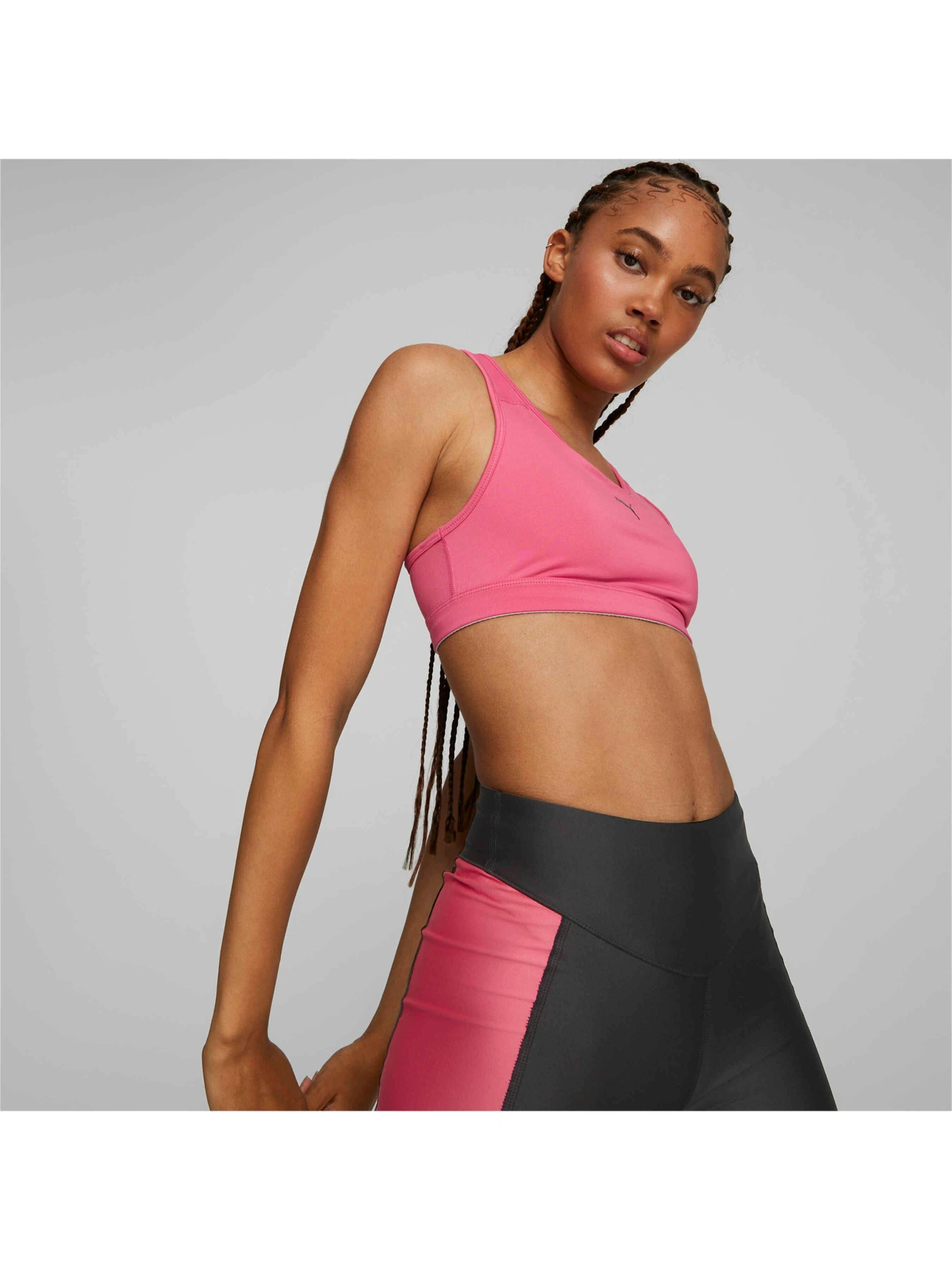 Футболки і поло PUMA Mid Impact 4keeps Bra модель 520304 Футболки і поло PUMA Mid Impact 4keeps Bra модель 520304 Фото