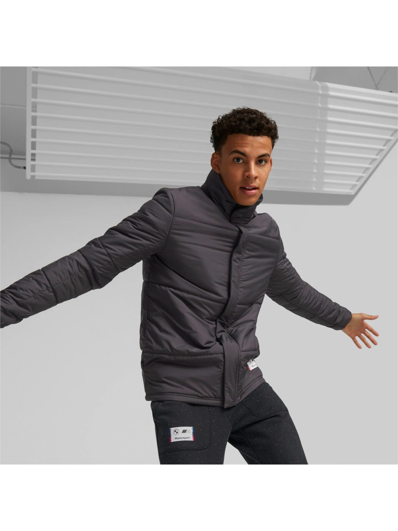 Куртки та дублянки PUMA модель 534793 Фото