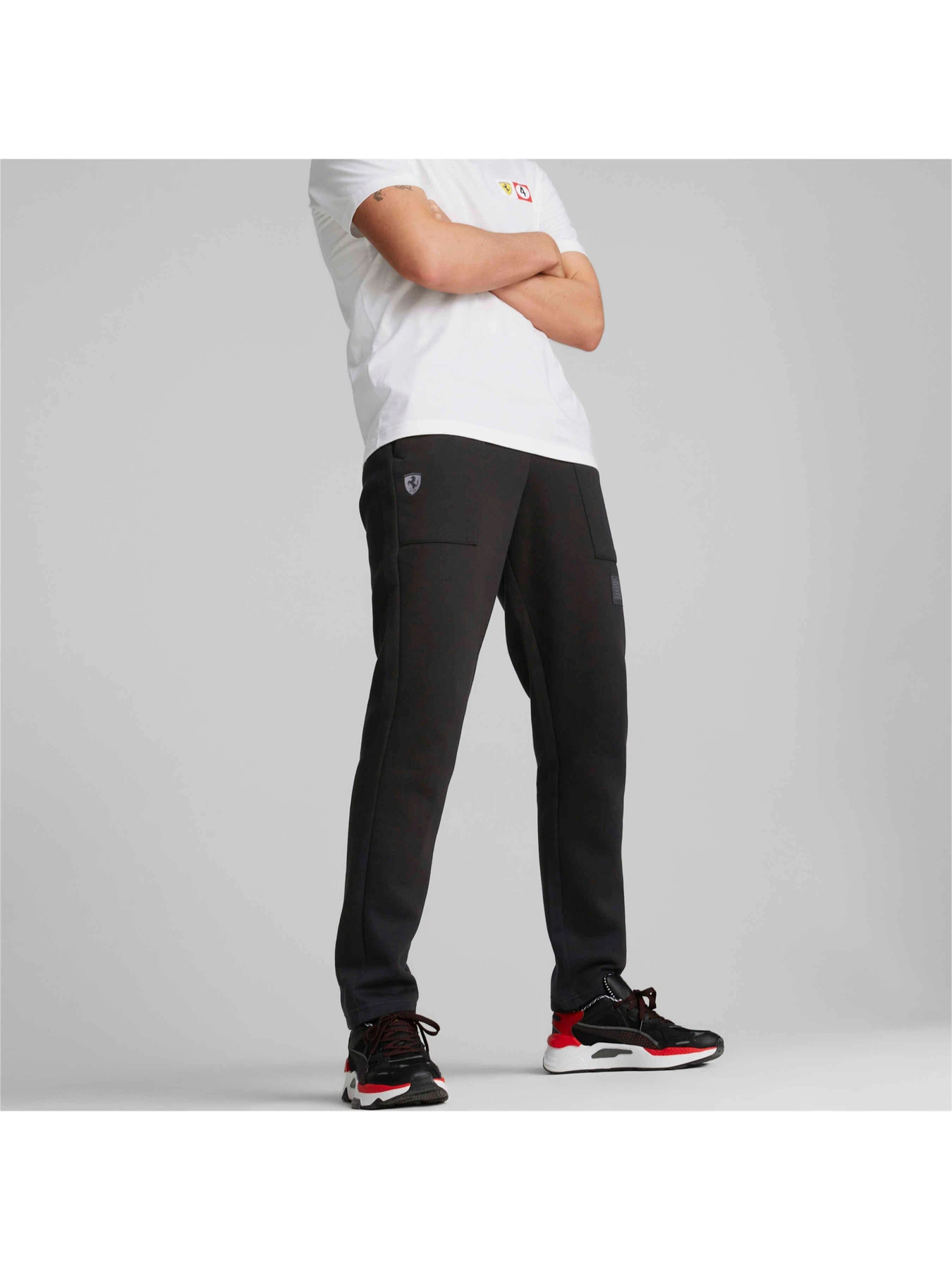 Брюки PUMA Ferrari Style Sweat Pants модель 535774 Брюки PUMA Ferrari Style Sweat Pants модель 535774 Фото