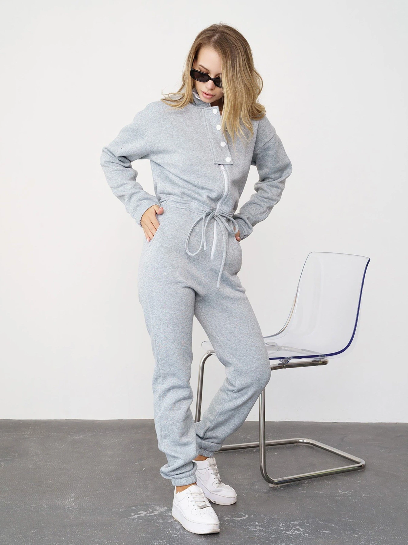 Комбинезоны ISSA Plus модель 13562_lightgray Комбинезоны ISSA Plus модель 13562_lightgray Фото