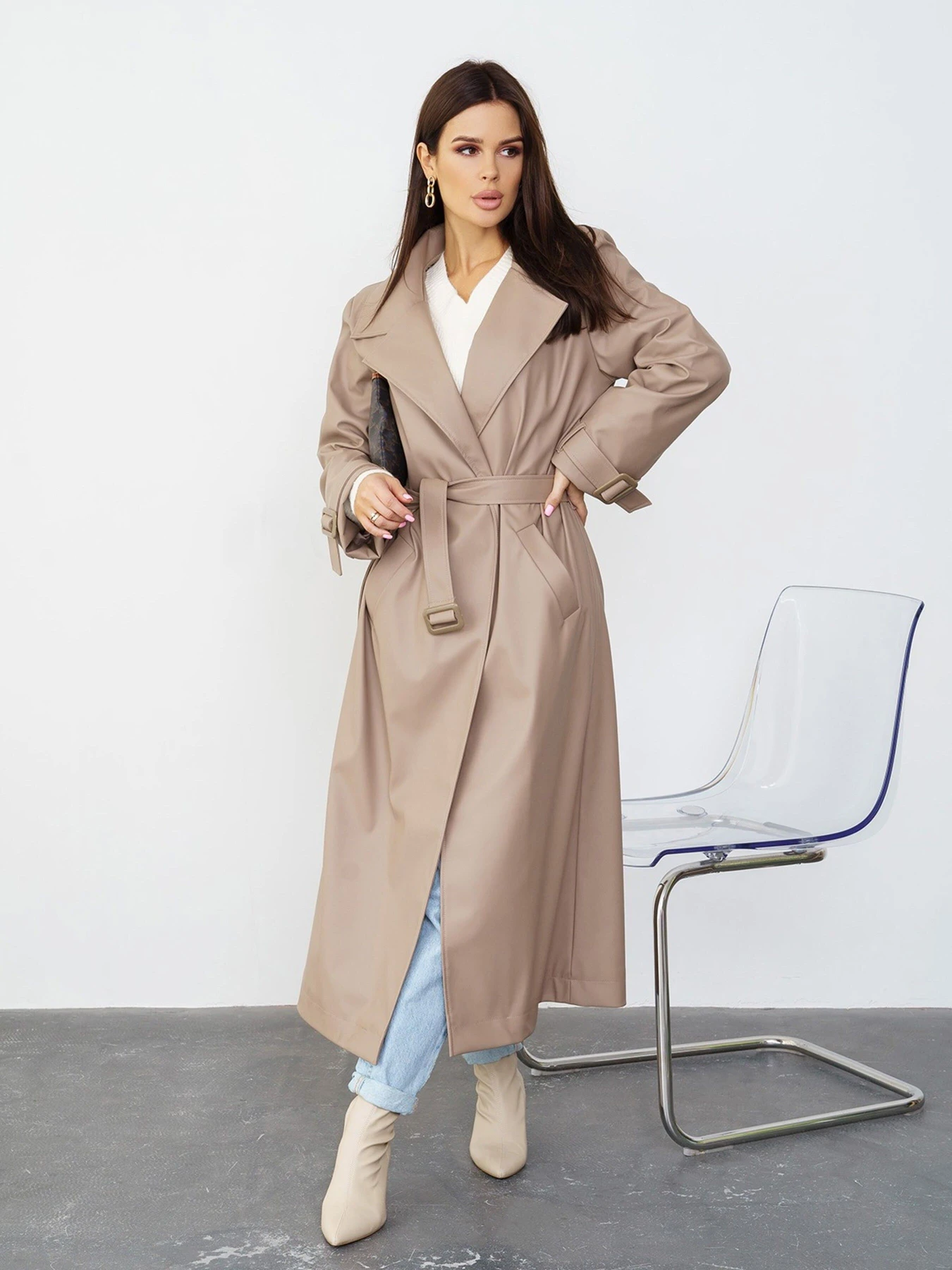 Пальто и плащи ISSA Plus модель 13584_beige Пальто и плащи ISSA Plus модель 13584_beige Фото