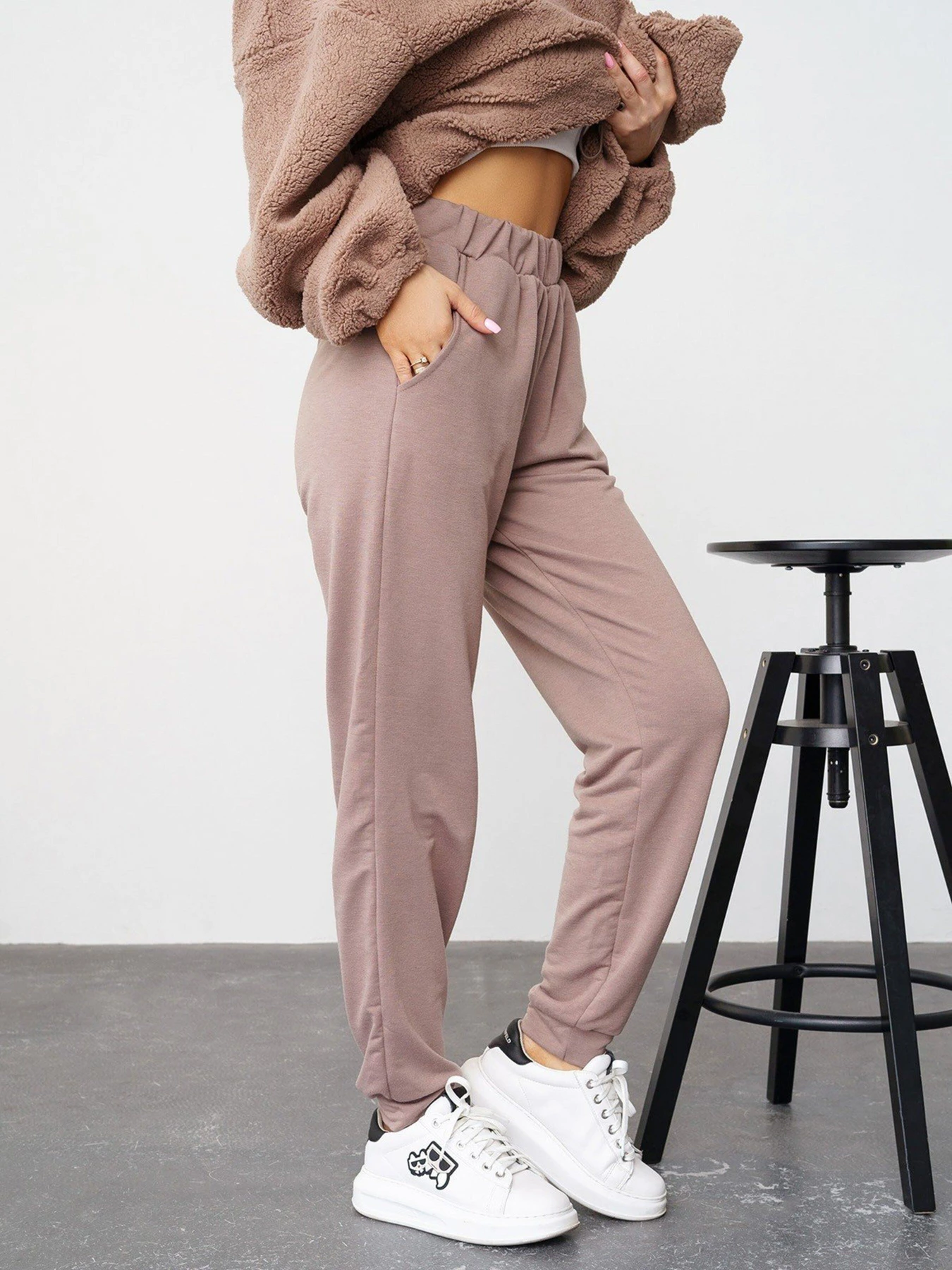 Брюки ISSA Plus модель 13567_beige Брюки ISSA Plus модель 13567_beige Фото