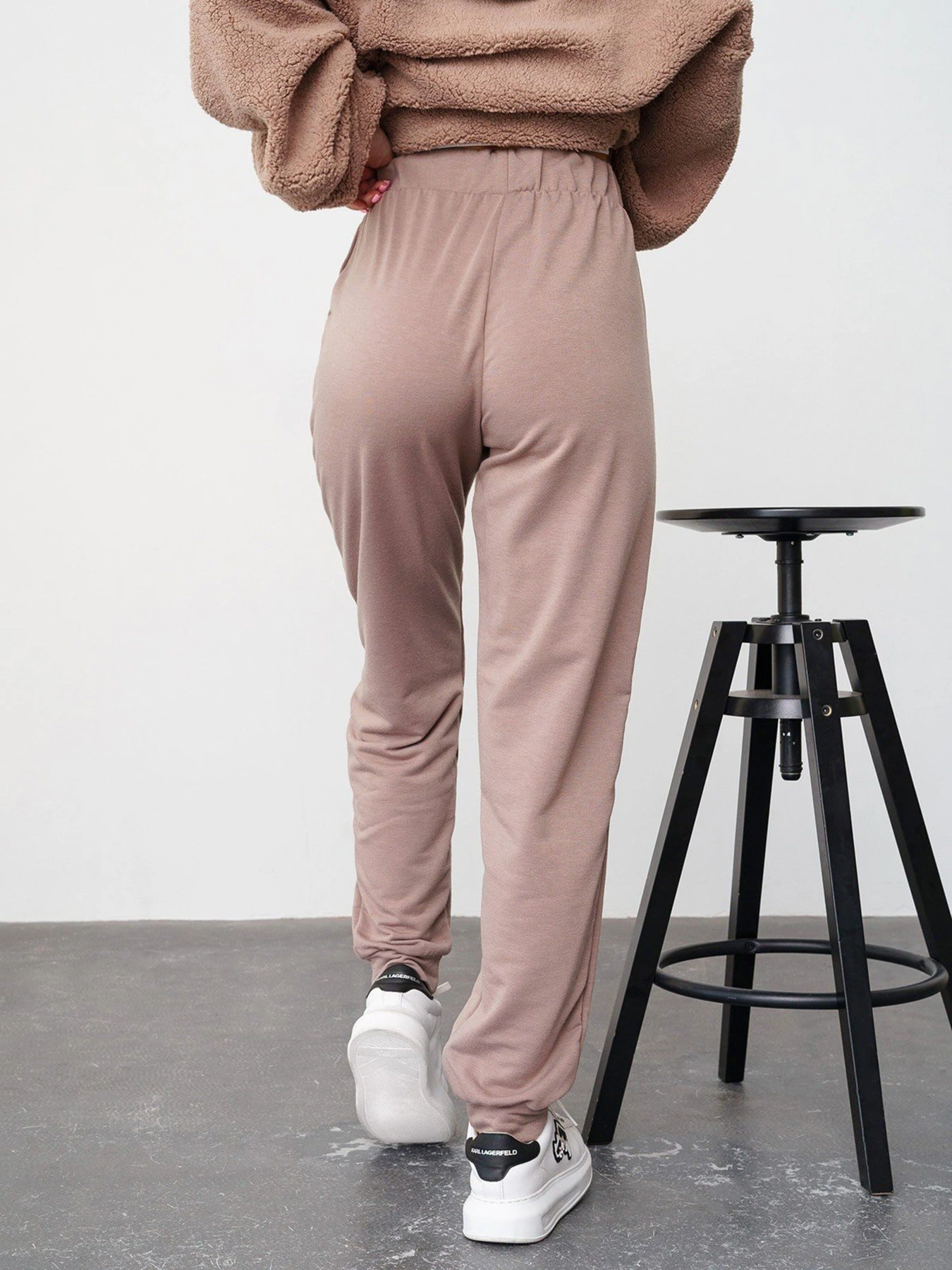 Брюки ISSA Plus модель 13567_beige Брюки ISSA Plus модель 13567_beige Фото