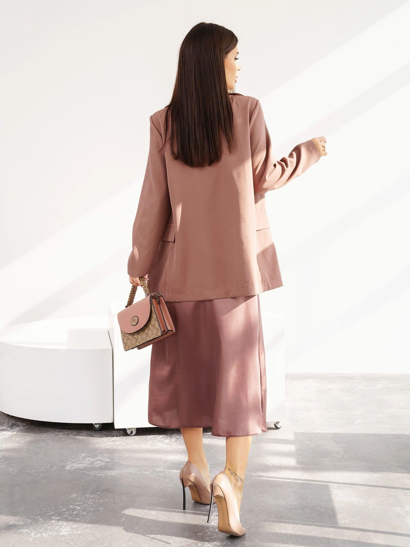 Костюми ISSA Plus модель 13582_brown Фото