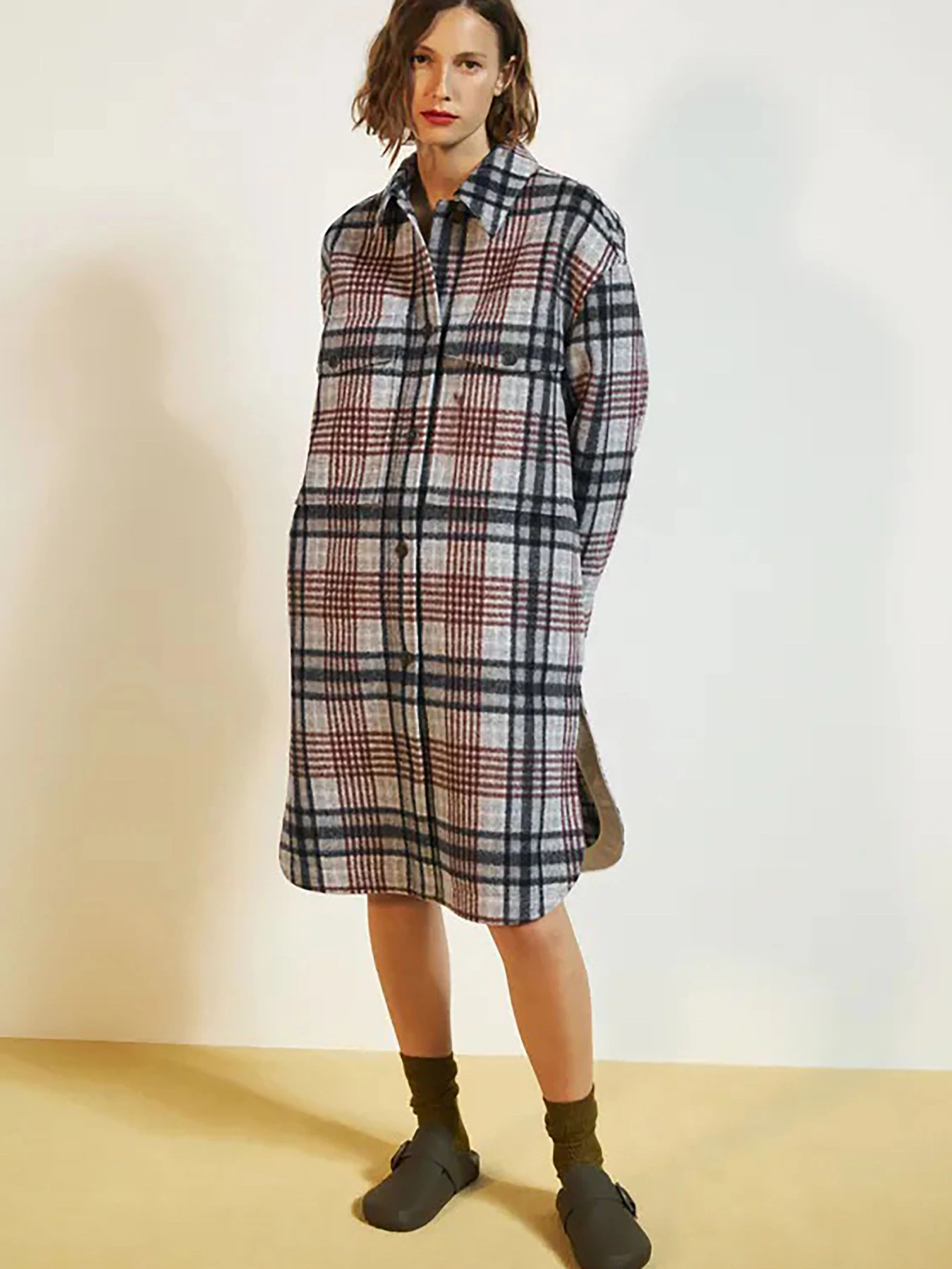 Пальто и плащи ZARA модель 64977 Фото