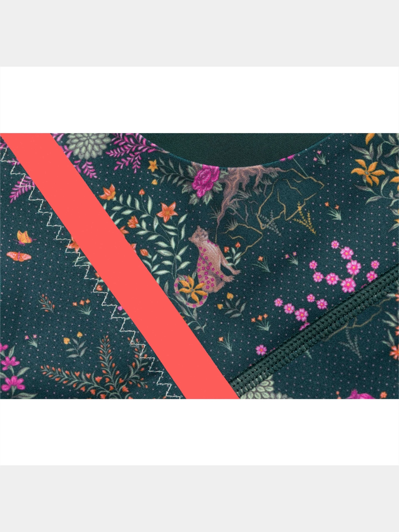 Футболки и поло PUMA Liberty Forever Luxe Bra модель 521192 Футболки и поло PUMA Liberty Forever Luxe Bra модель 521192 Фото