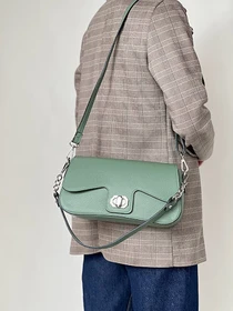 Сумки Bella Bertucci модель 1100-81-32 Фото