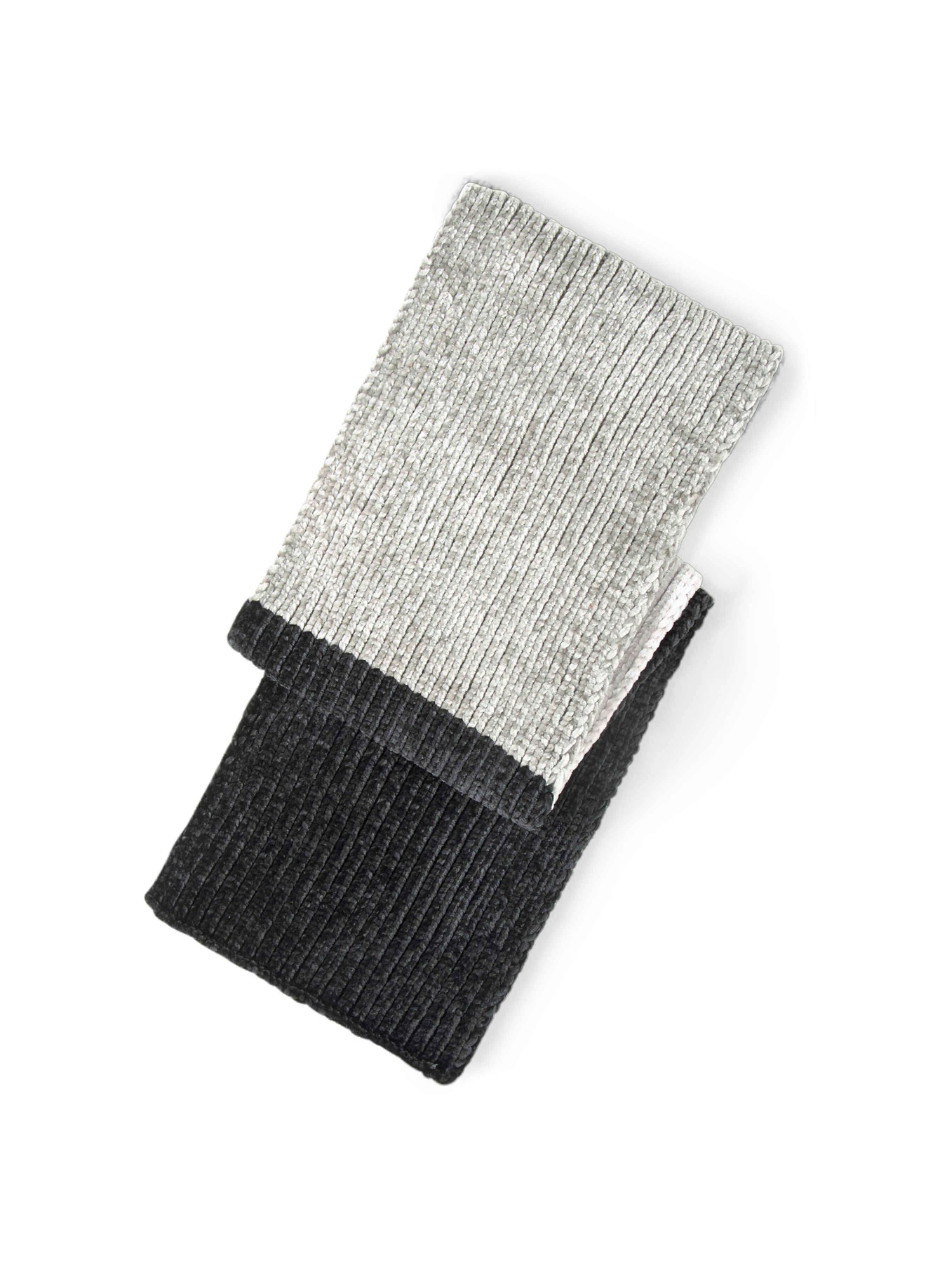 Шарфи та хустки PUMA Chenille Scarf модель 054232 Фото