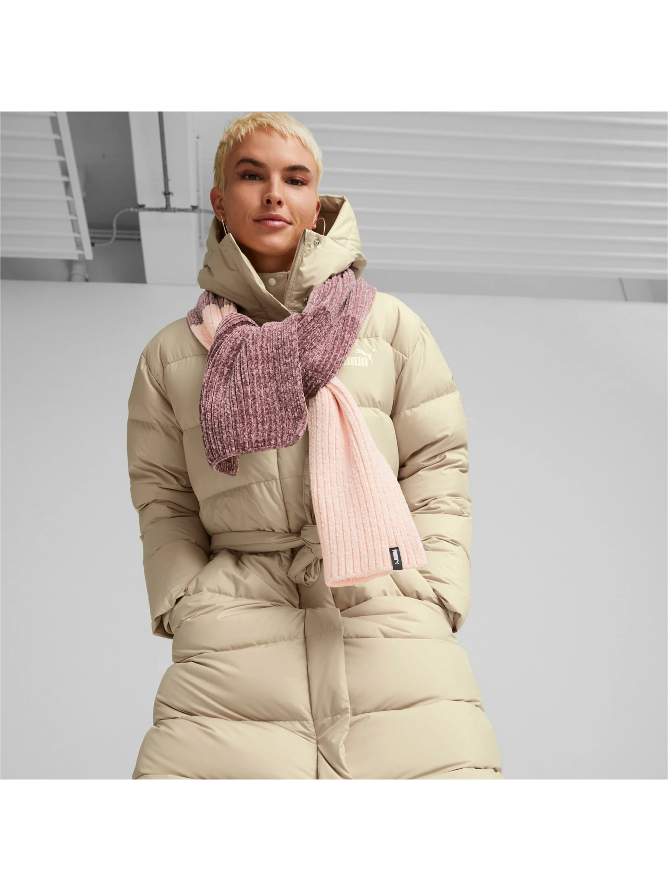 Шарфи та хустки PUMA Chenille Scarf модель 054232 Фото