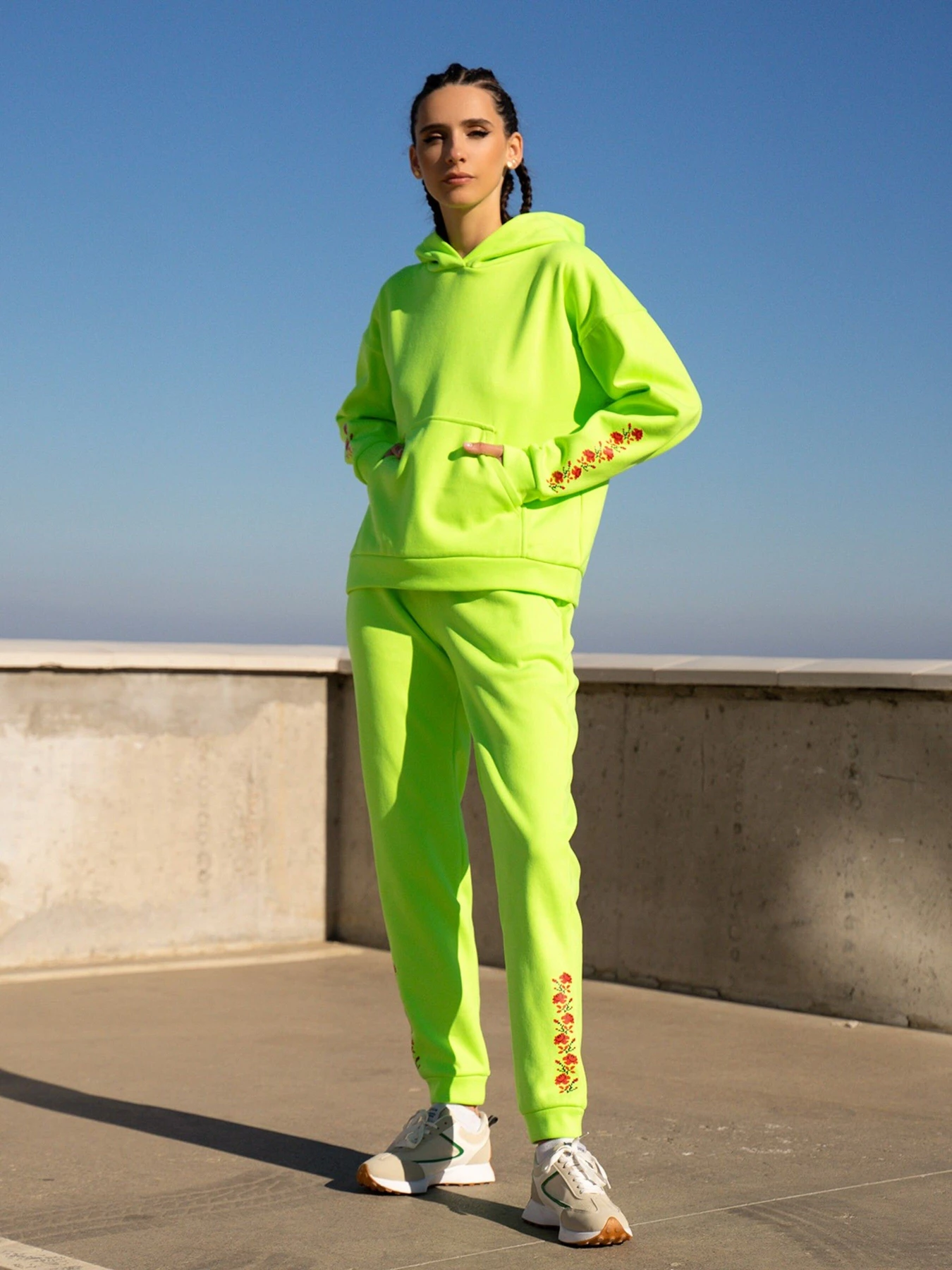Костюмы ISSA Plus модель 13601_lightgreen Фото