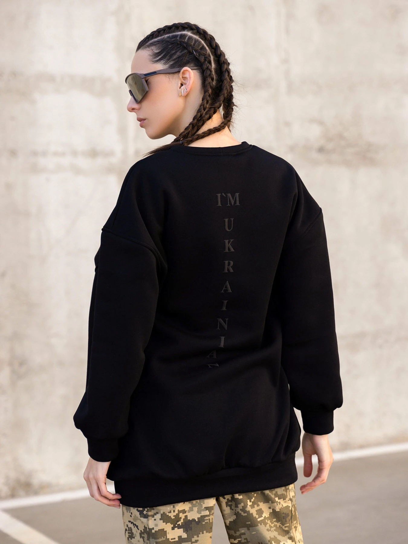 Худі та світшоти ISSA Plus модель 13603_black Худі та світшоти ISSA Plus модель 13603_black Фото