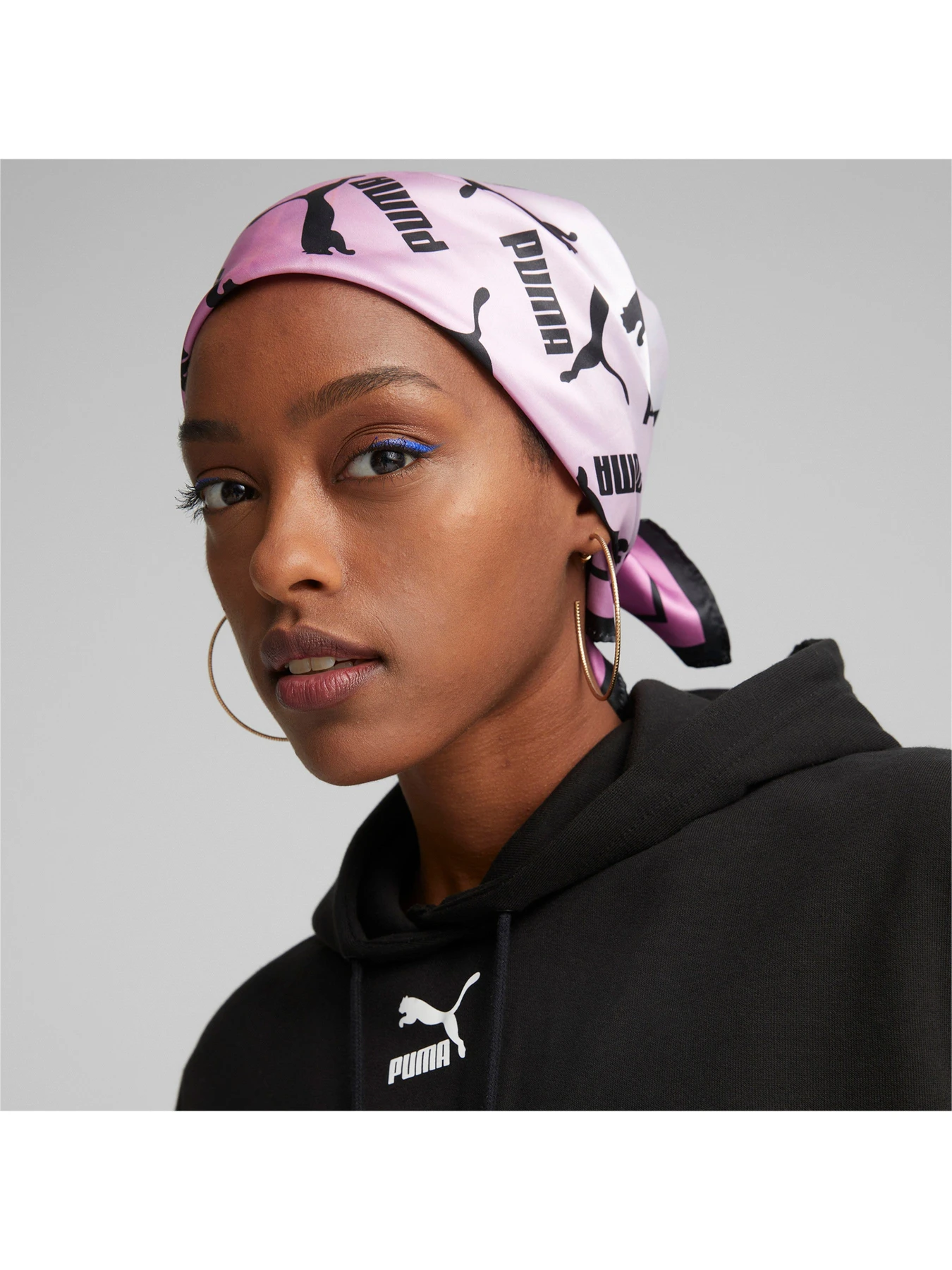 Шарфи та хустки PUMA PRIME Bandana модель 054284 Шарфи та хустки PUMA PRIME Bandana модель 054284 Фото