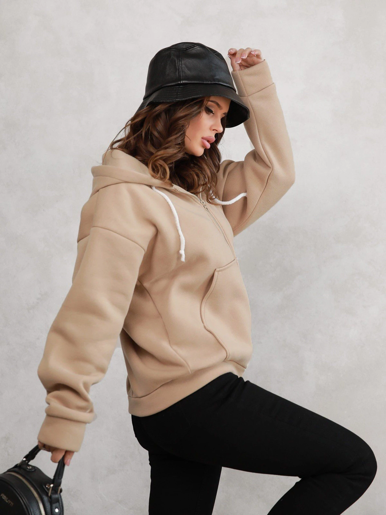 Худи и свитшоты ISSA Plus модель 12294_beige Фото