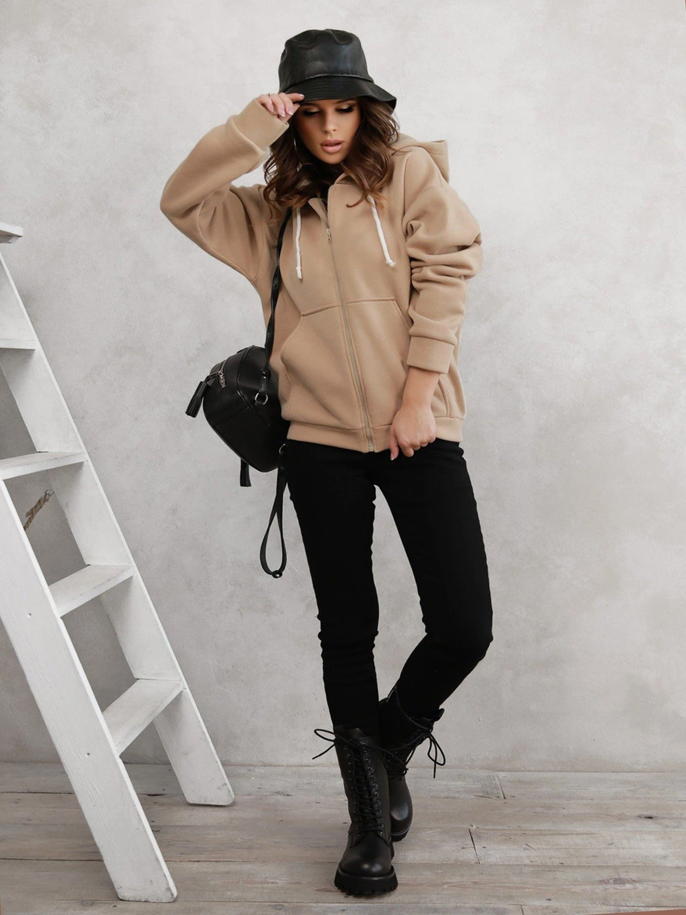 Худи и свитшоты ISSA Plus модель 12294_beige Фото