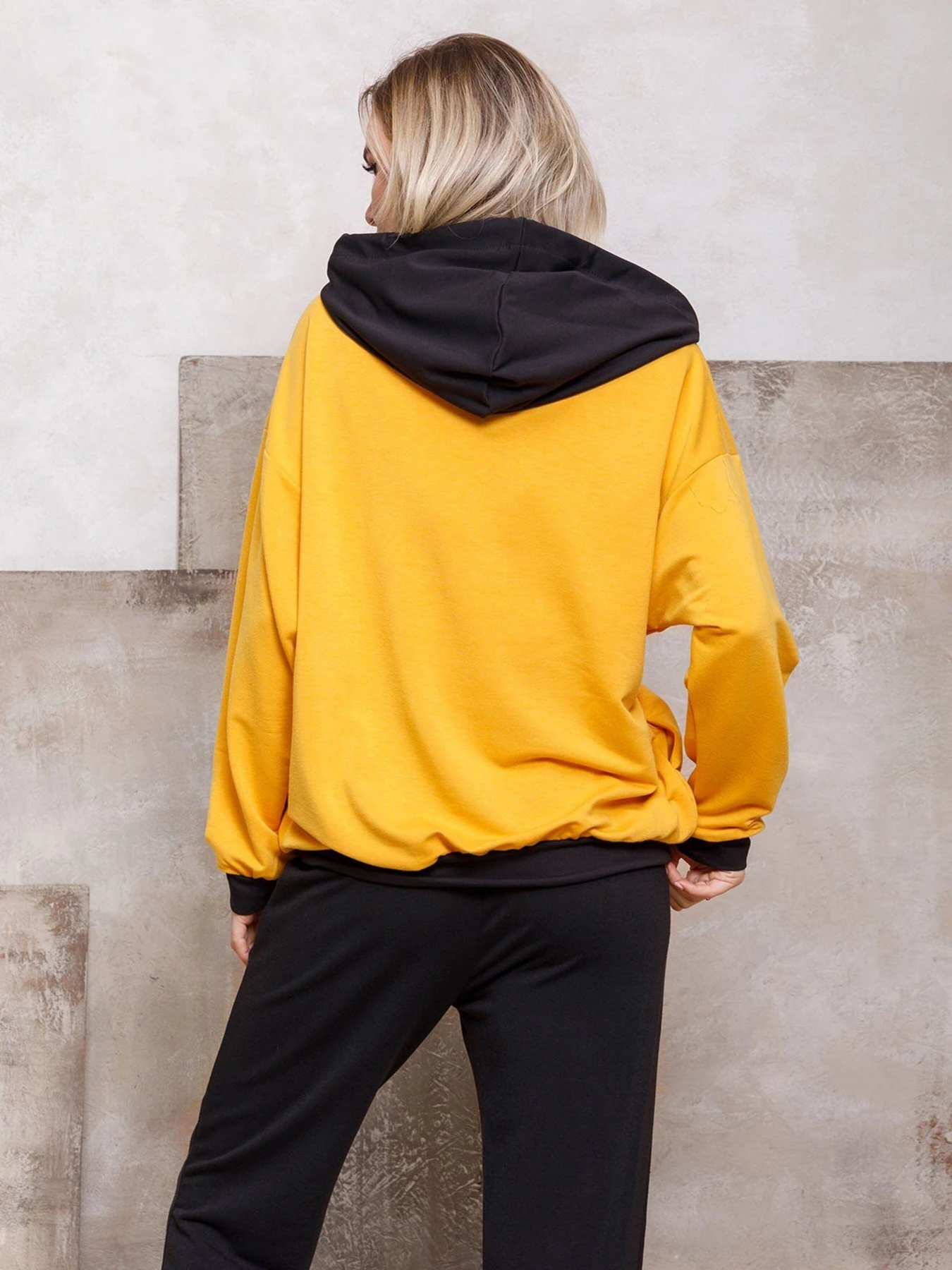 Худи и свитшоты ISSA Plus модель 12422_mustard Фото