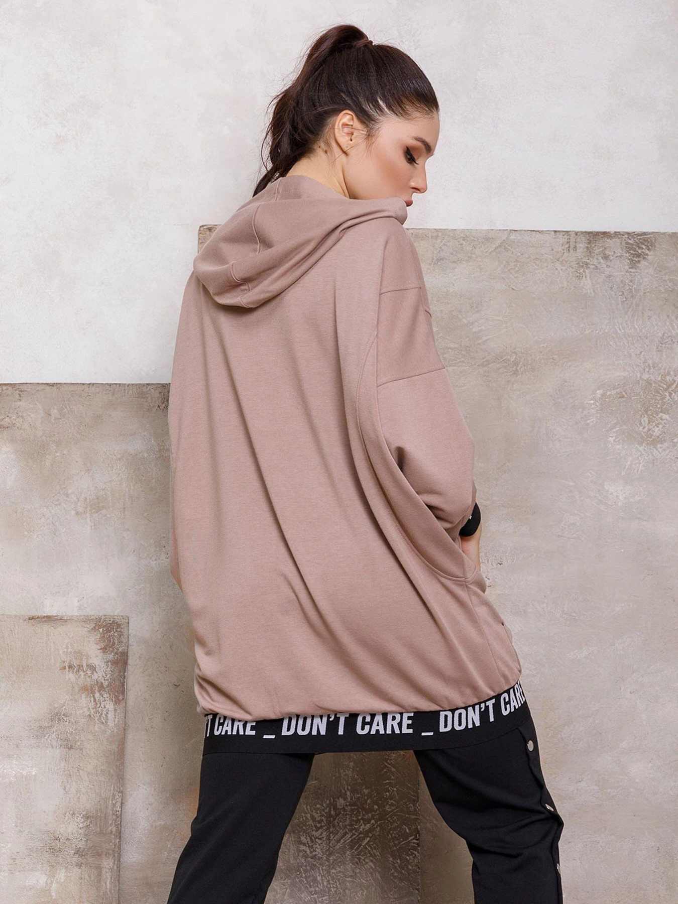 Худі та світшоти ISSA Plus модель 12430_beige Худі та світшоти ISSA Plus модель 12430_beige Фото