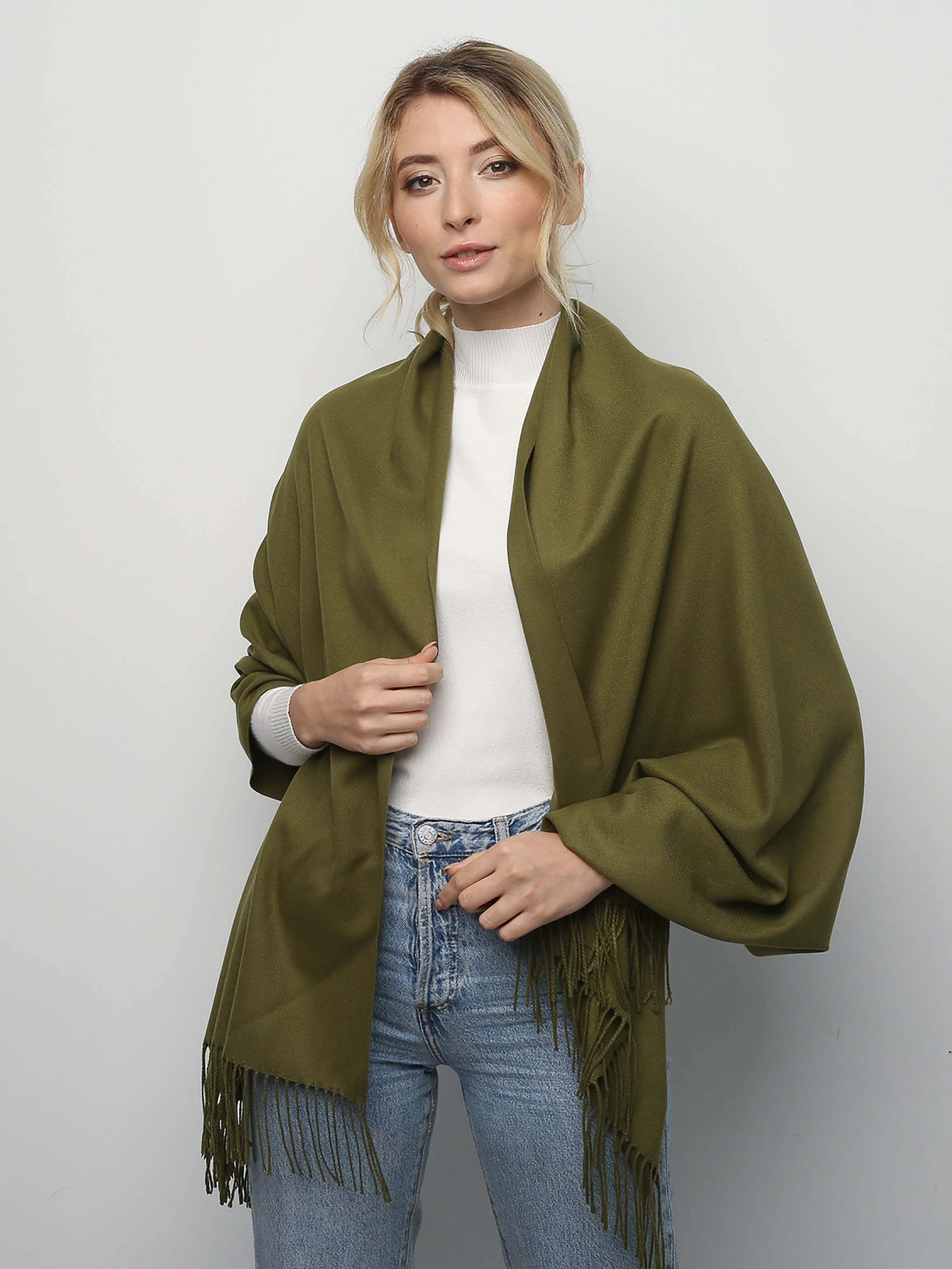 Шарфы и платки LuckyLOOK модель 2933533945976 Шарфы и платки LuckyLOOK модель 2933533945976 Фото
