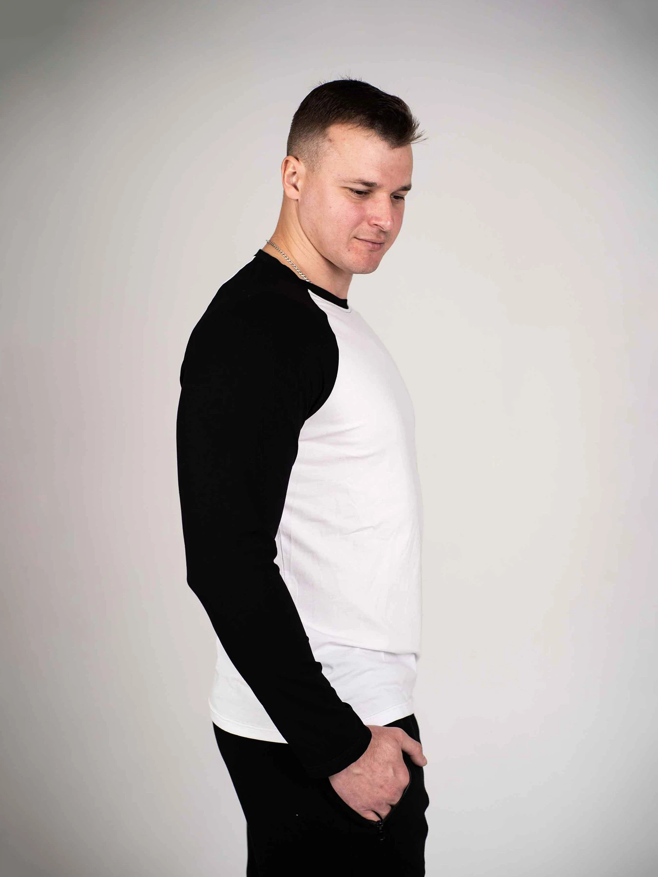 Худи и свитшоты Custom Wear модель cw-shi-6950 Фото