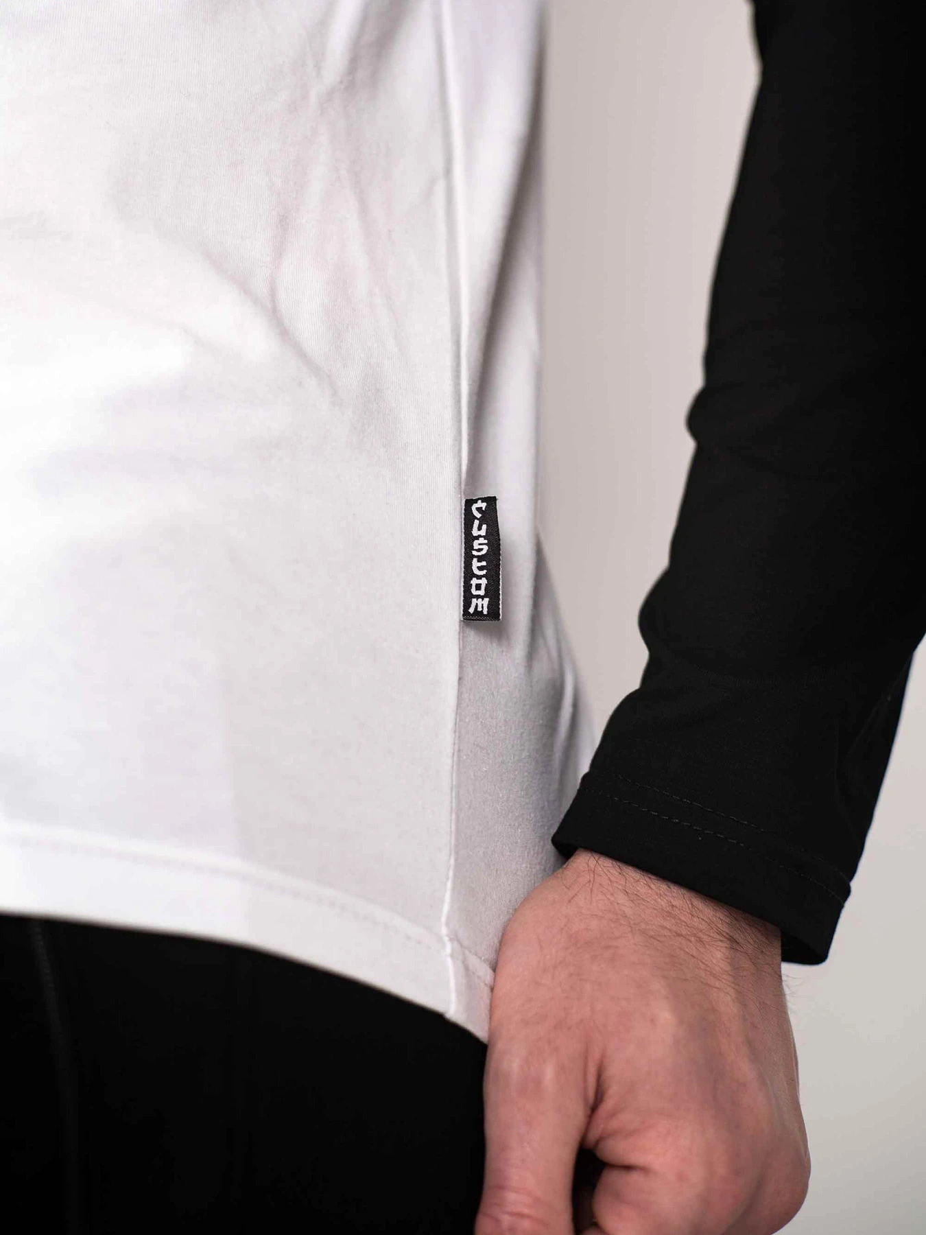 Худи и свитшоты Custom Wear модель cw-shi-6950 Фото