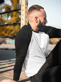 Худи и свитшоты Custom Wear модель cw-shi-6950 Фото