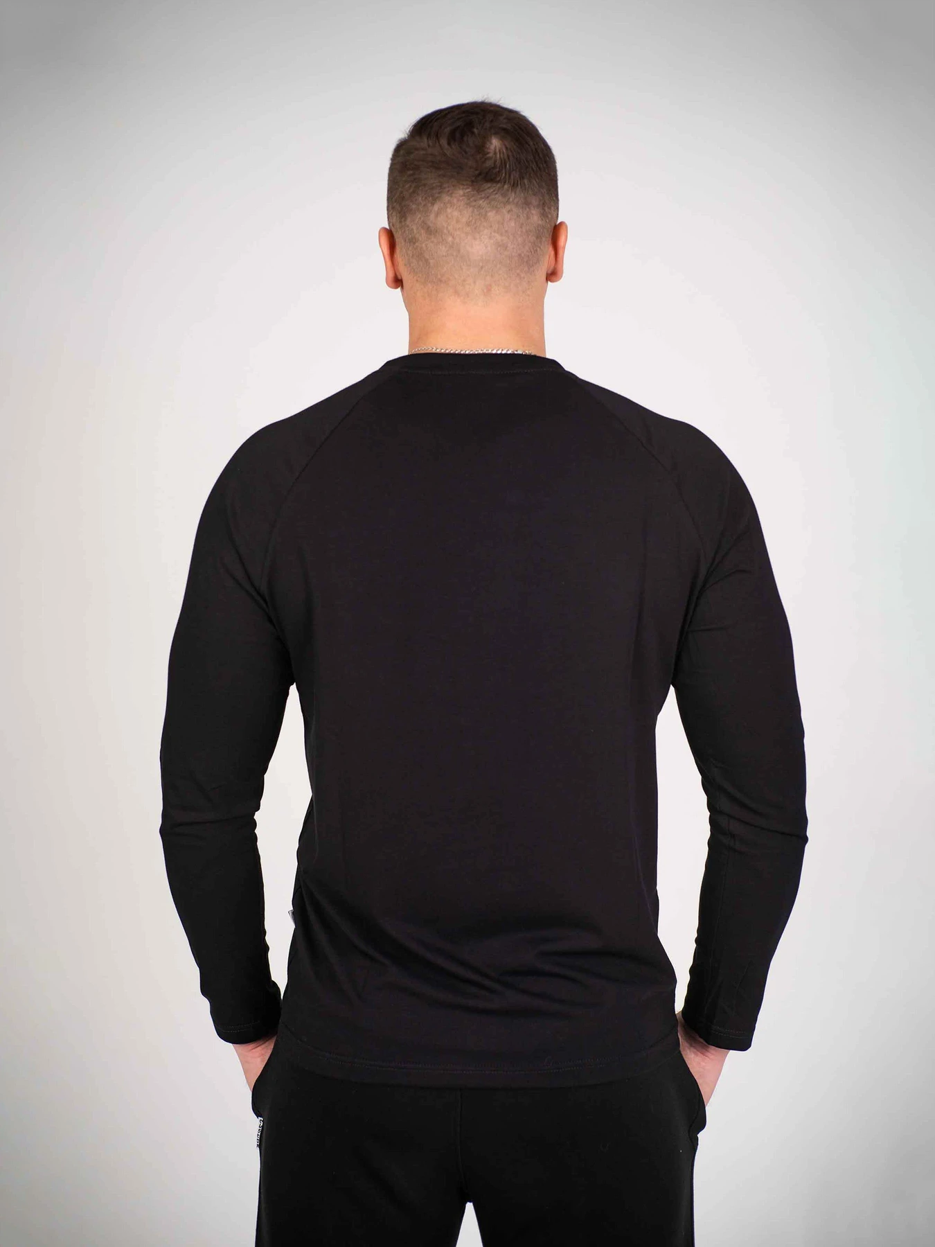 Худи и свитшоты Custom Wear модель cw-shi-9979 Худи и свитшоты Custom Wear модель cw-shi-9979 Фото