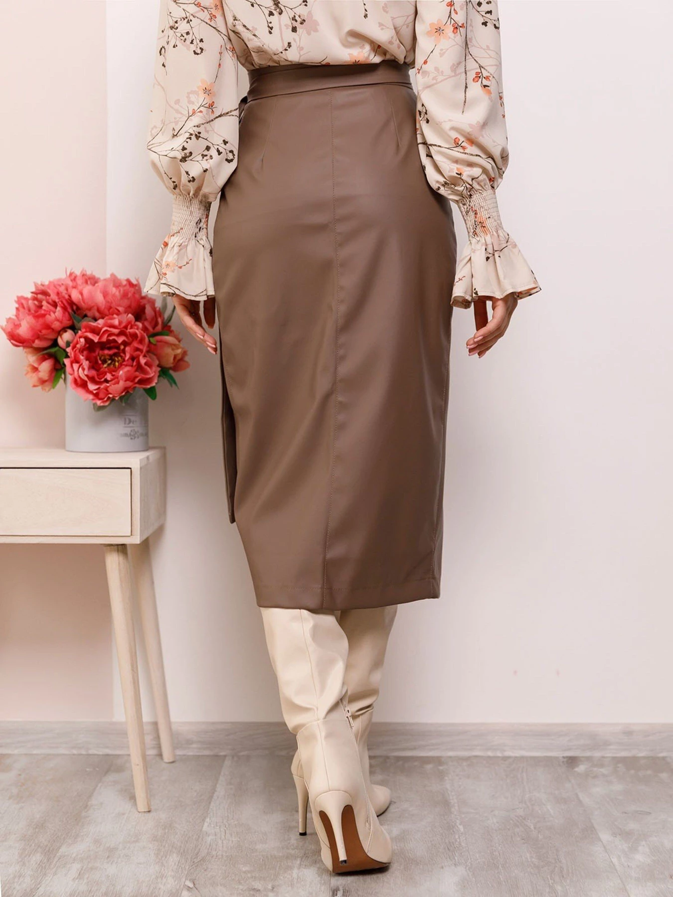 Юбки ISSA Plus модель 11278_beige Юбки ISSA Plus модель 11278_beige Фото