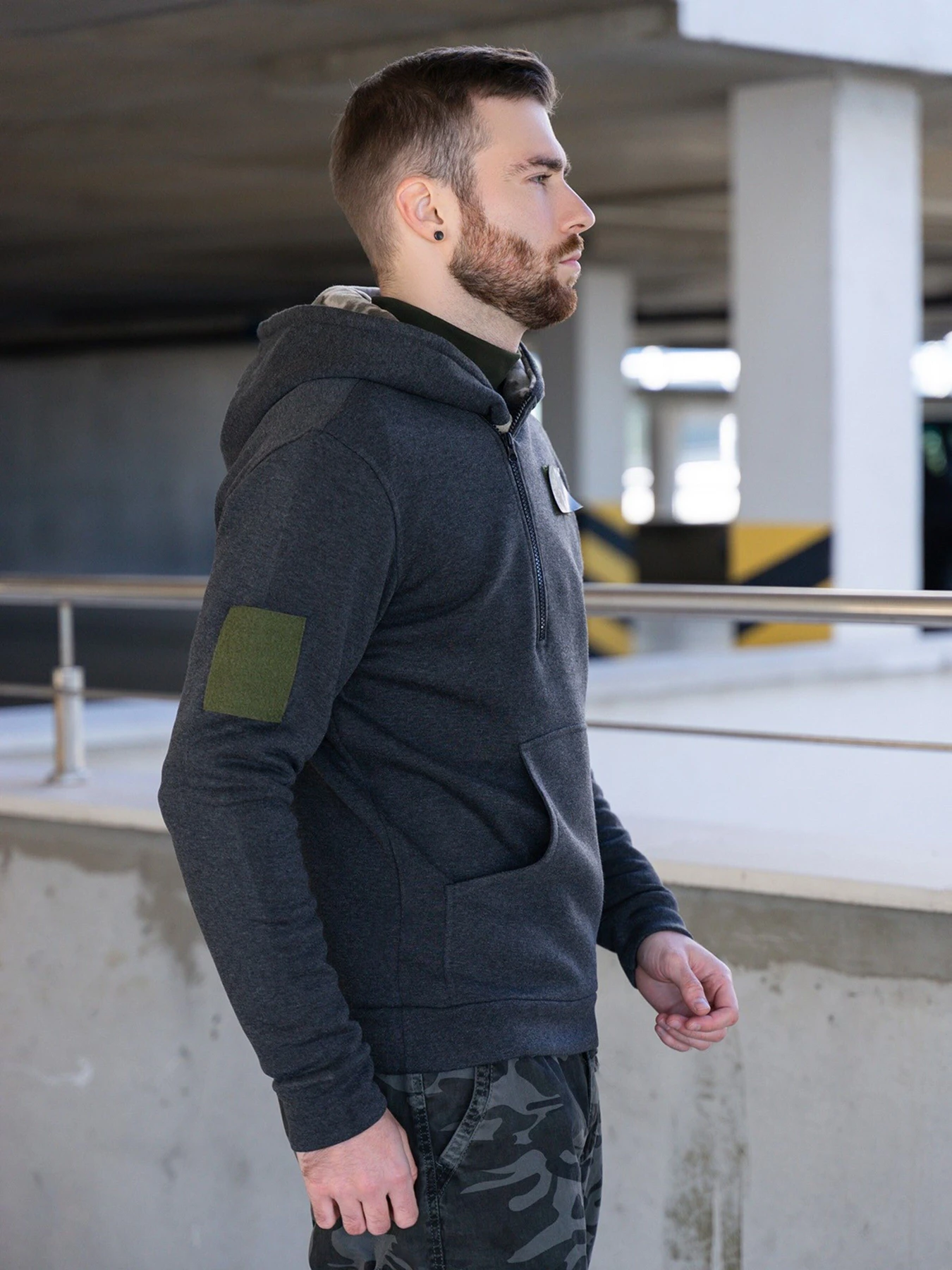 Худи и свитшоты ISSA Plus модель GN-487_darkgray Худи и свитшоты ISSA Plus модель GN-487_darkgray Фото
