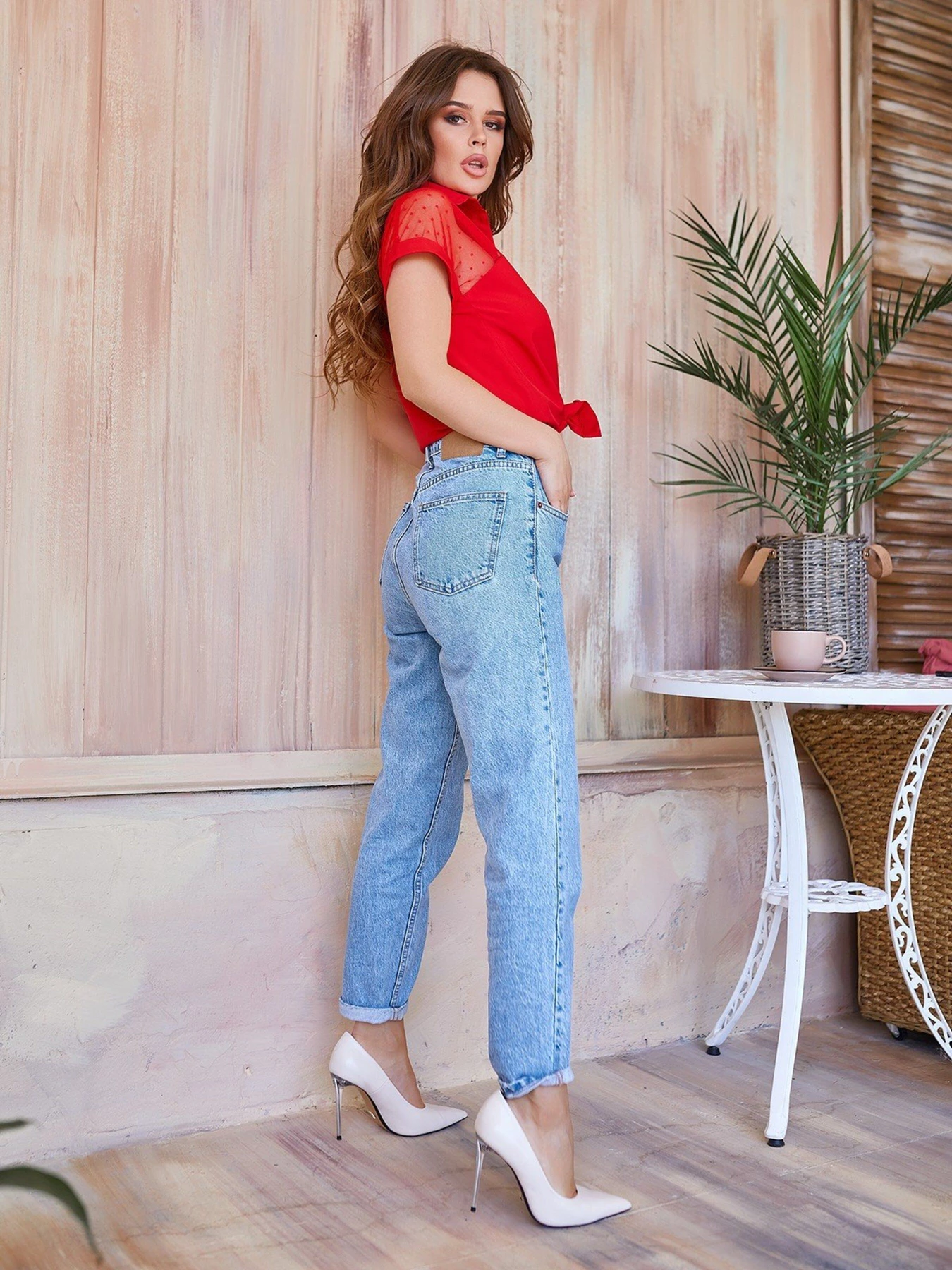 Сорочки ISSA Plus модель 11948_red Сорочки ISSA Plus модель 11948_red Фото