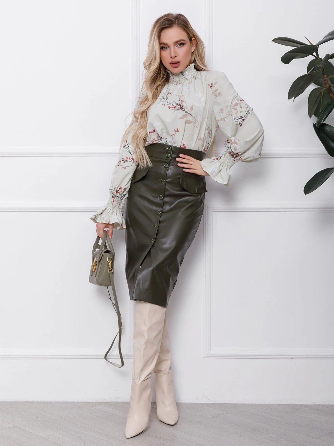 Сорочки ISSA Plus модель SA-34_lightgreen Фото