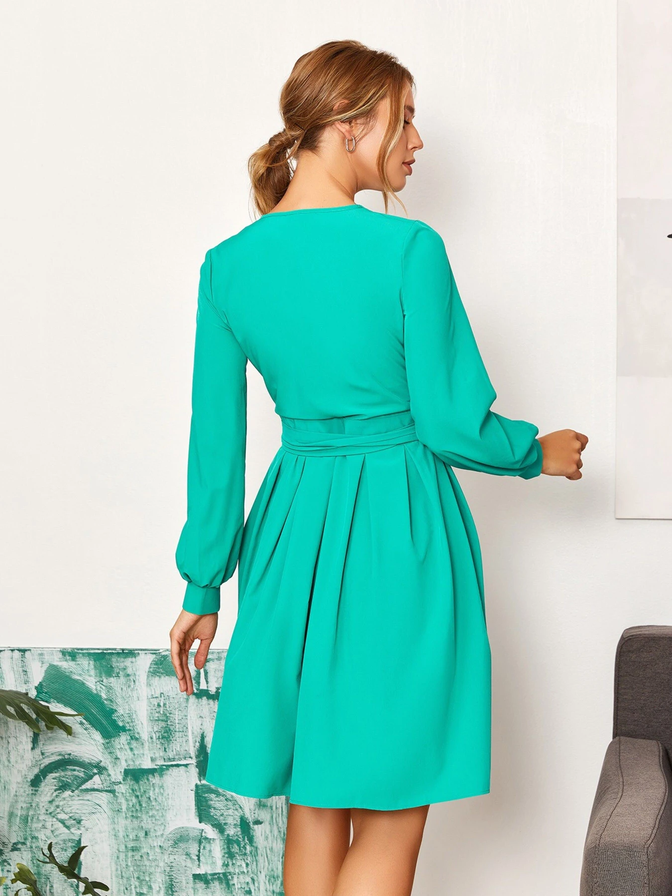 Сукні ISSA Plus модель 13040_green Сукні ISSA Plus модель 13040_green Фото