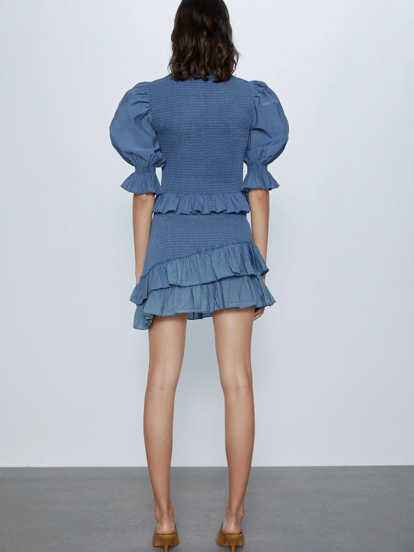 Юбки ZARA модель 65750 Фото