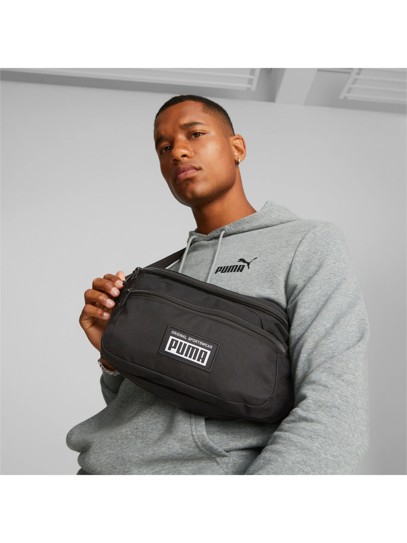 Сумки PUMA Academy Waist Bag модель 079134 Сумки PUMA Academy Waist Bag модель 079134 Фото