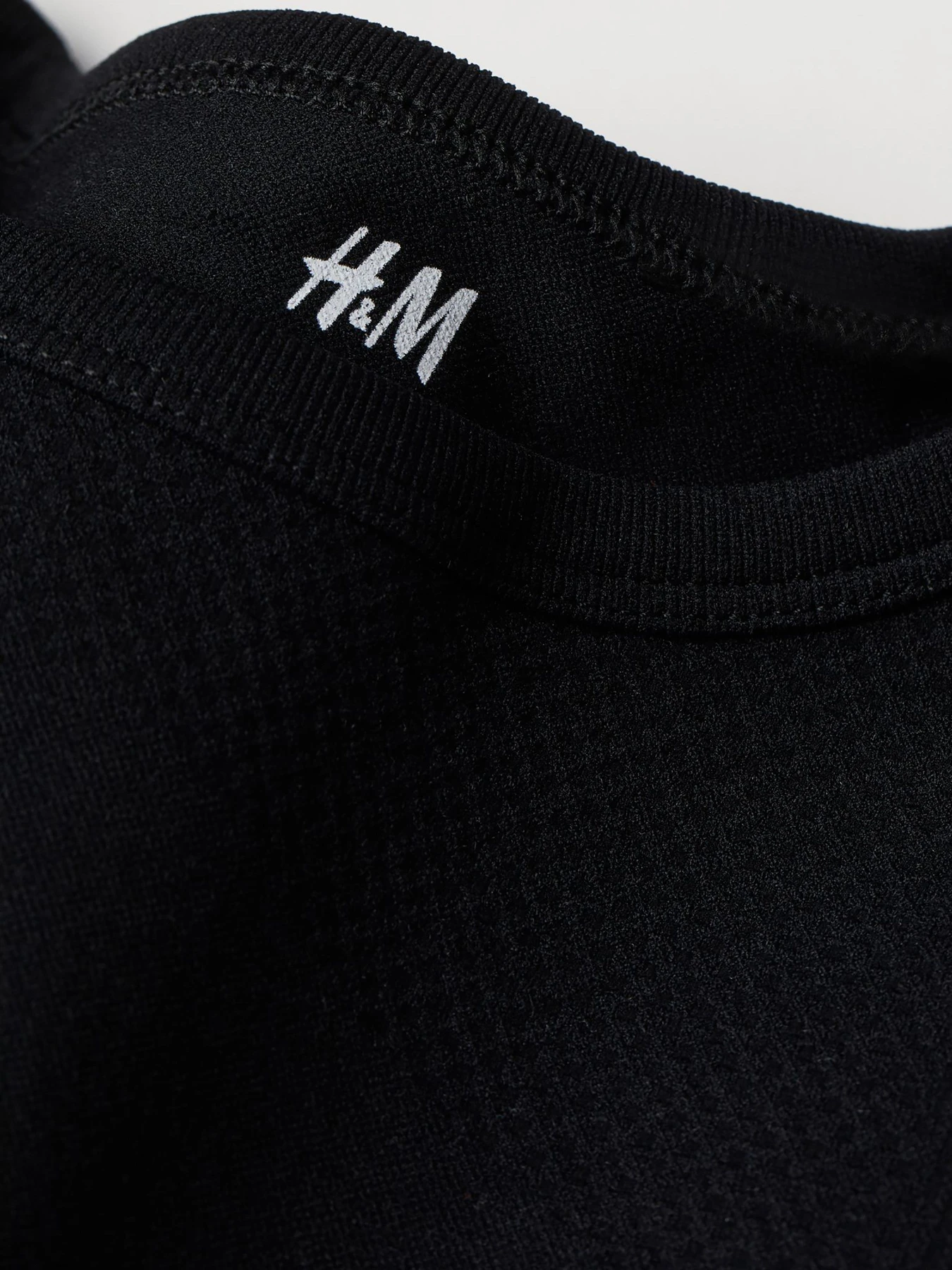 Футболки и поло H&M модель 52666 Фото