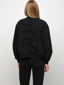 Куртки и дубленки Monki модель 40137 Фото